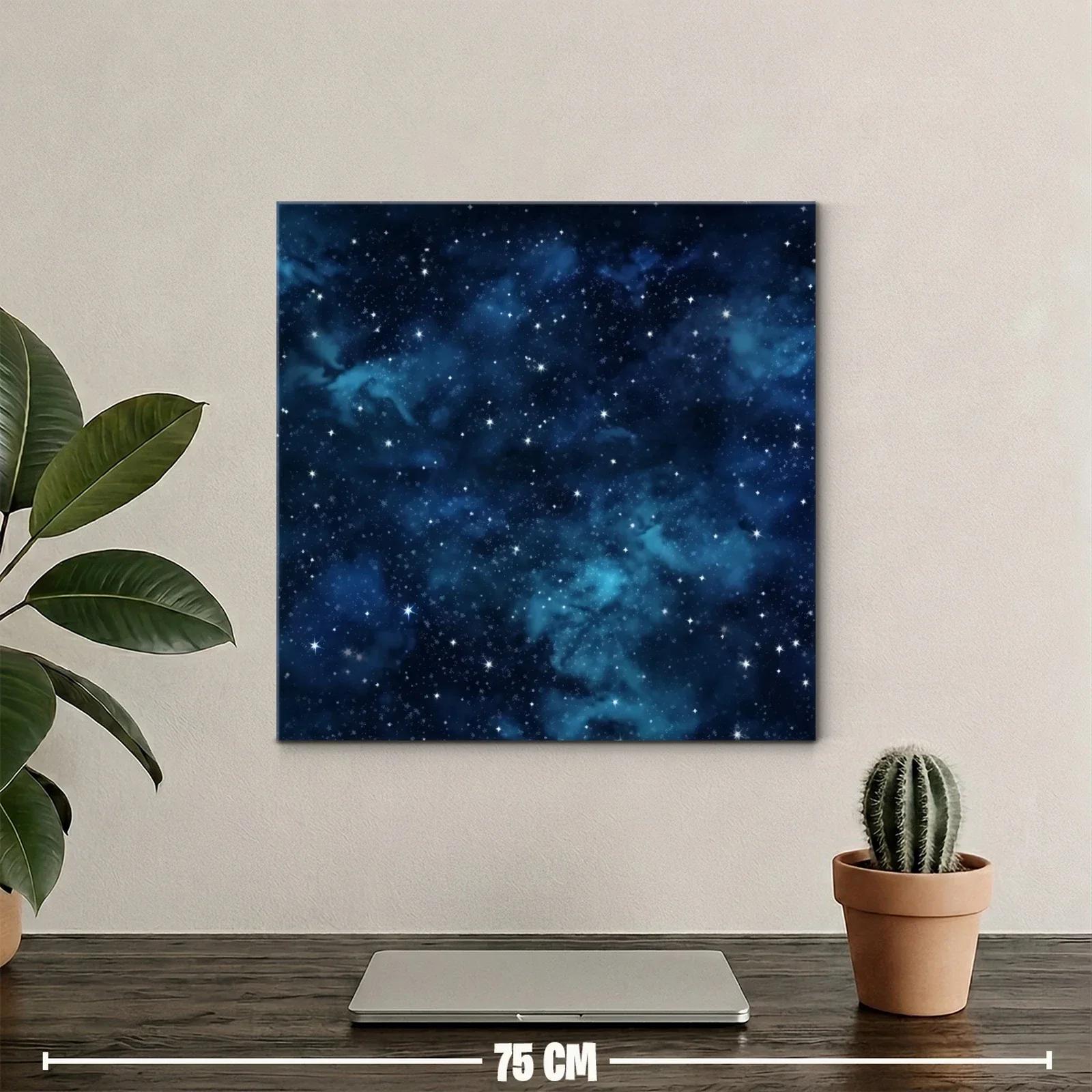 Estrellado cielo nocturno con nebulosas en tonos azules — miniatura 2