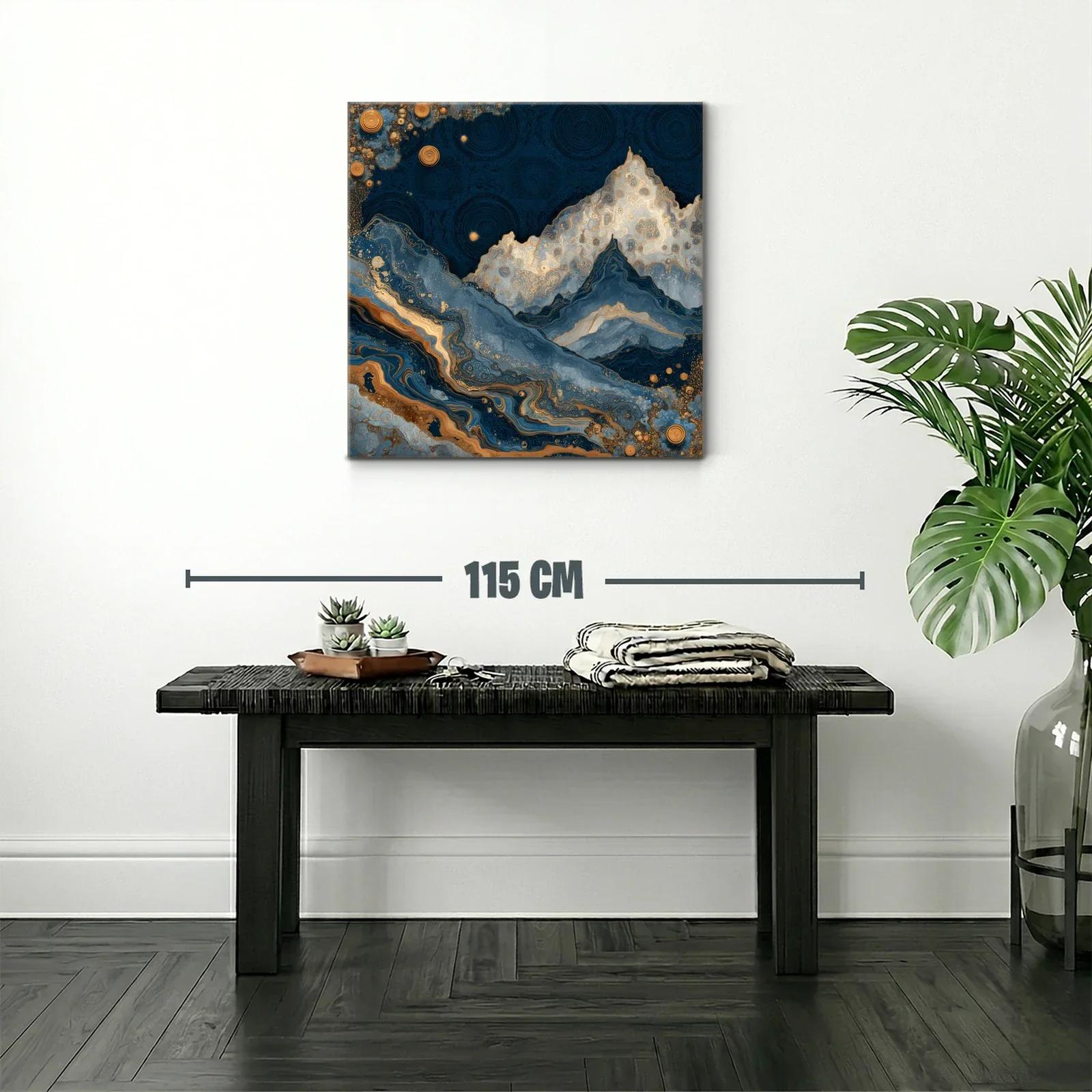 Montañas abstractas con destellos dorados y azul profundo — miniatura 2