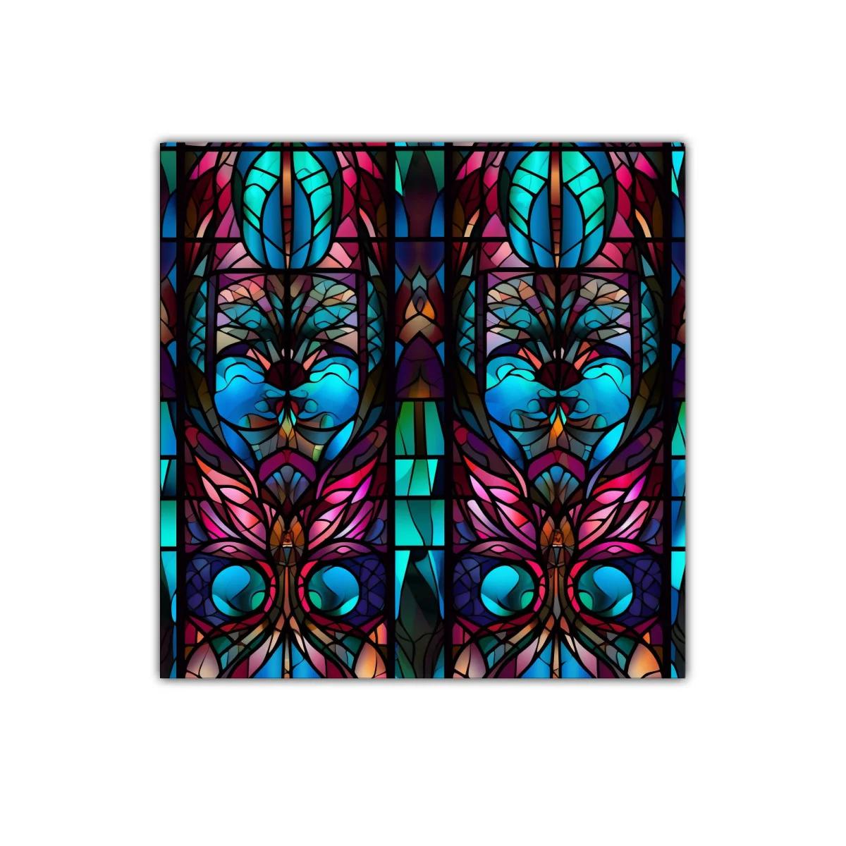 Arte Vitral con Colores Vibrantes y Diseño Floral Simétrico