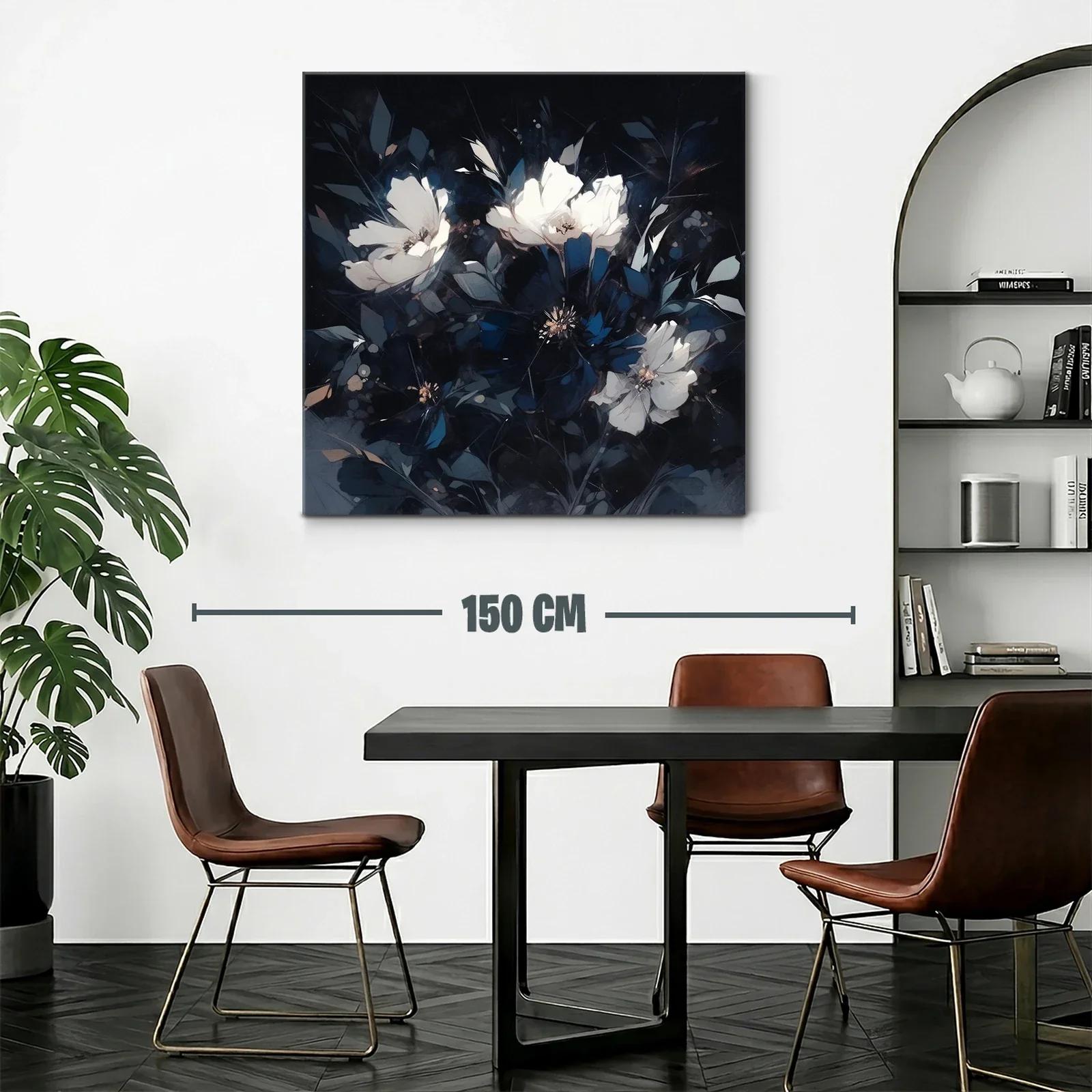 Blancas flores entre sombras en composición elegante — miniatura 2
