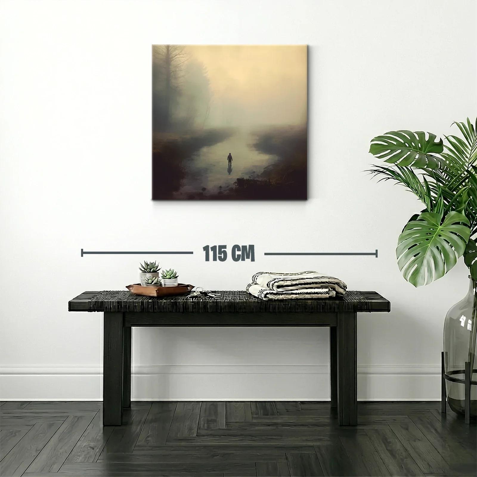 Paisaje nebuloso con figura solitaria en río tranquilo — miniatura 2