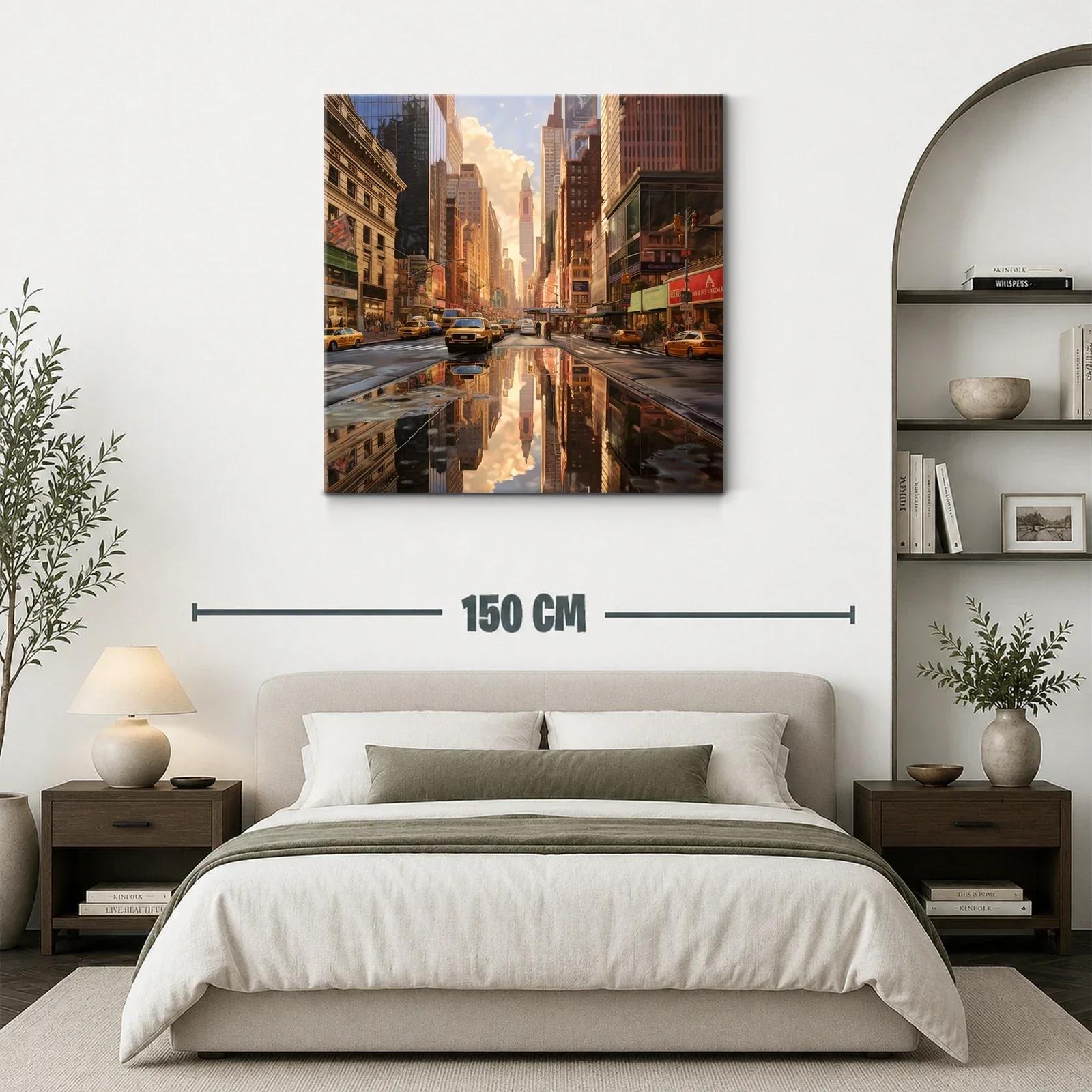 Calle urbana vibrante al atardecer con reflejos dorados — miniatura 3