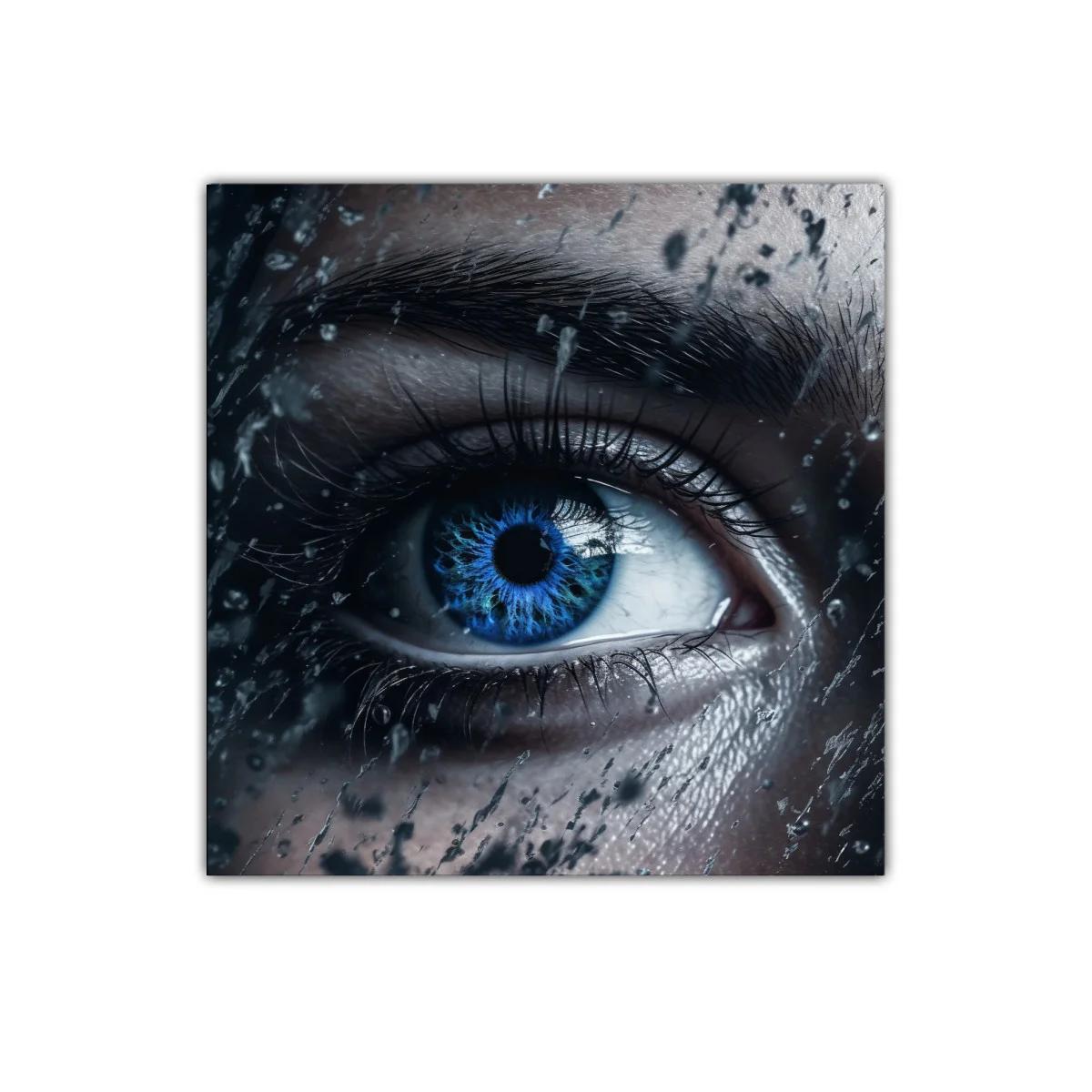 Impactante mirada azul con gotas en primer plano