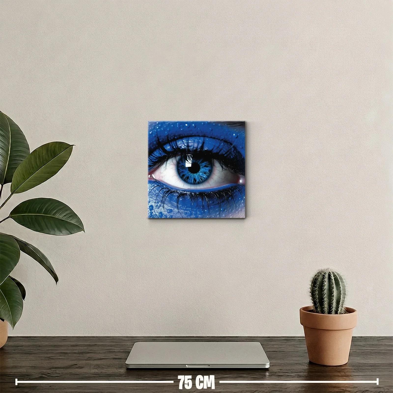 Impacto visual con ojo azul en primer plano intenso — miniatura 2