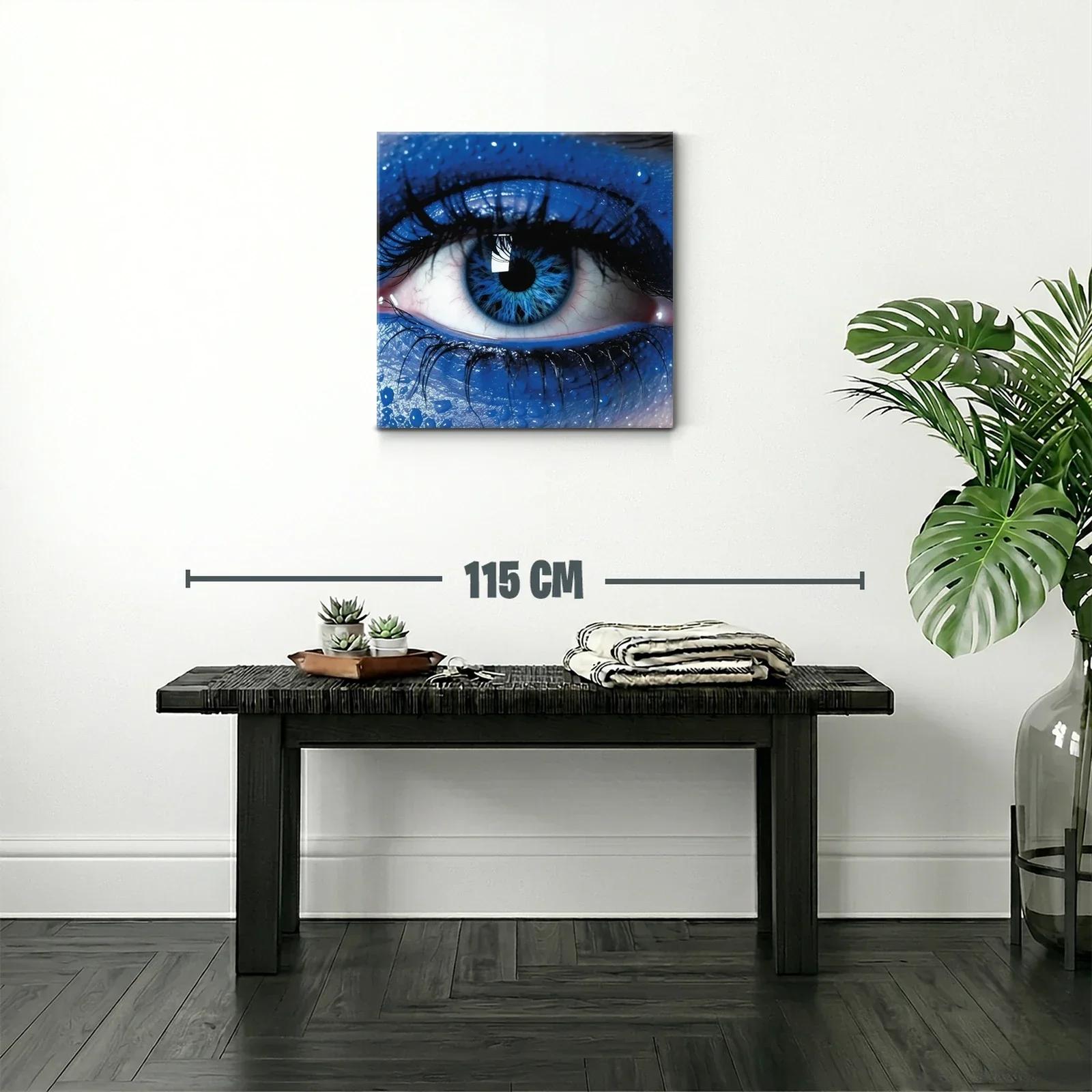 Impacto visual con ojo azul en primer plano intenso — miniatura 2