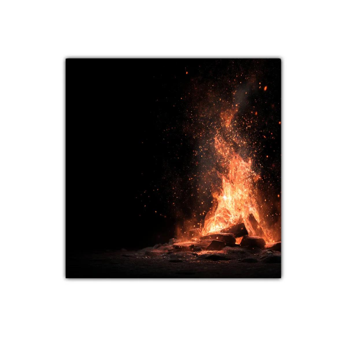 Llama vibrante con chispas en fondo oscuro — imagen principal