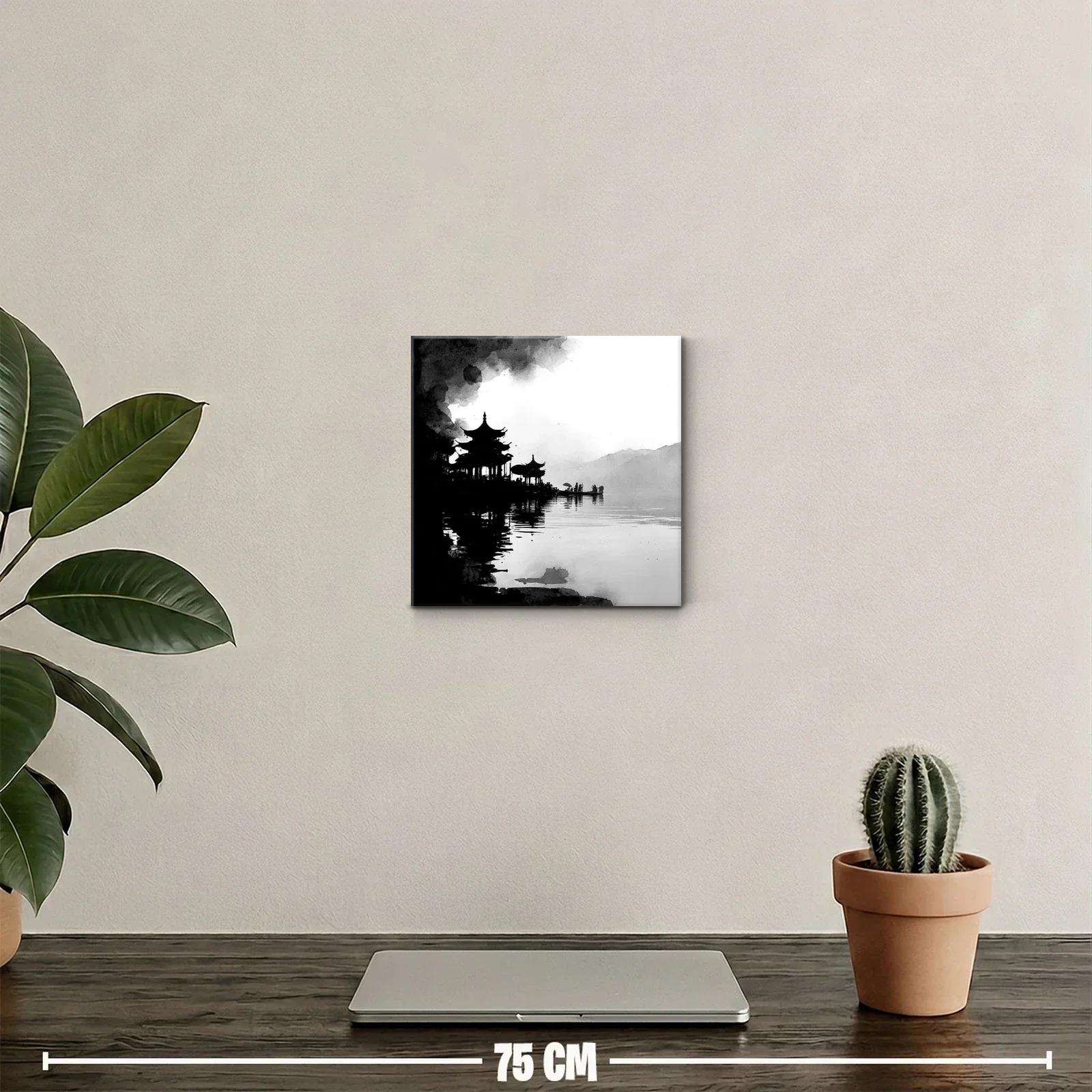 Serenidad oriental en acuarela en blanco y negro — miniatura 2