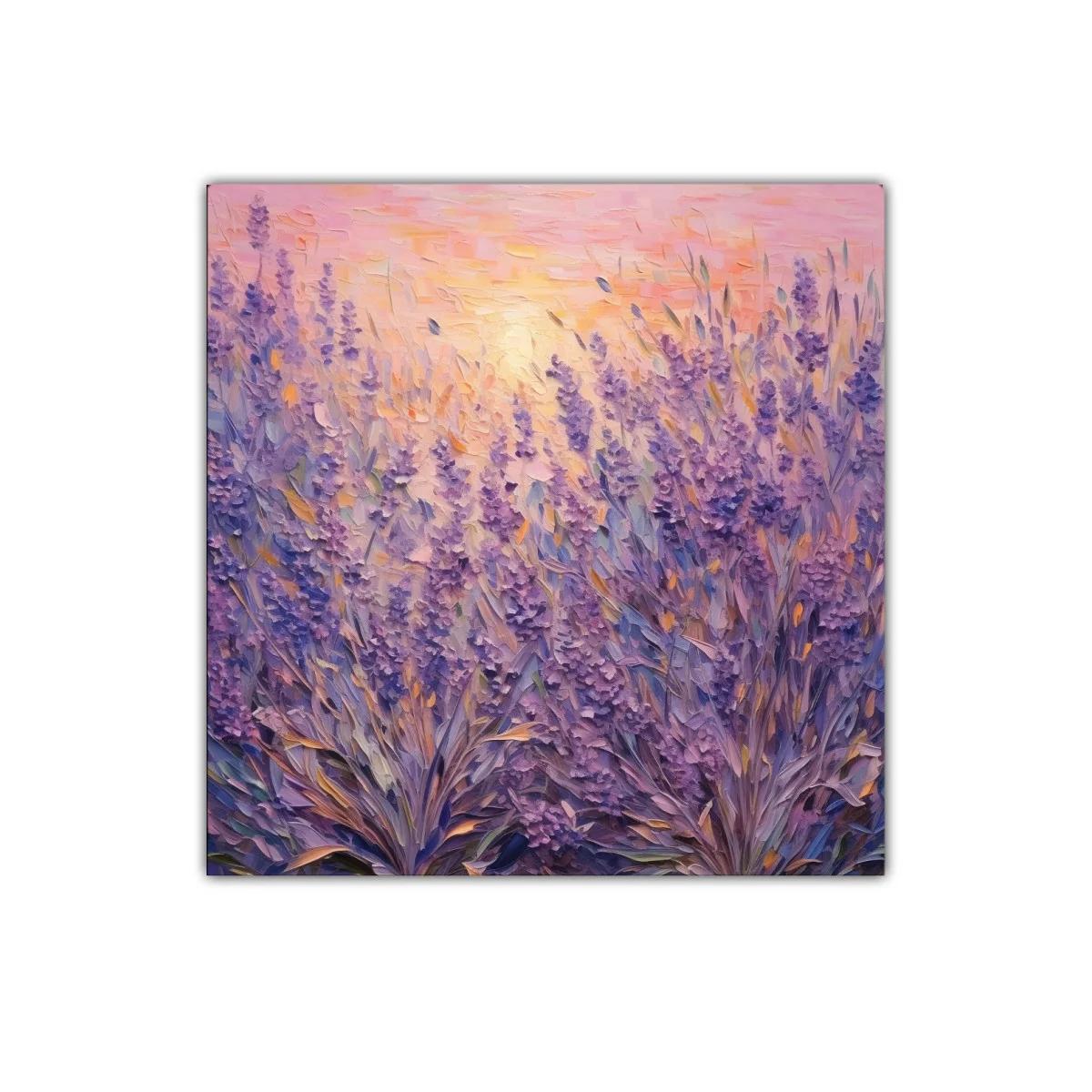 Campo de lavanda al atardecer con luz cálida y vibrante — miniatura 1