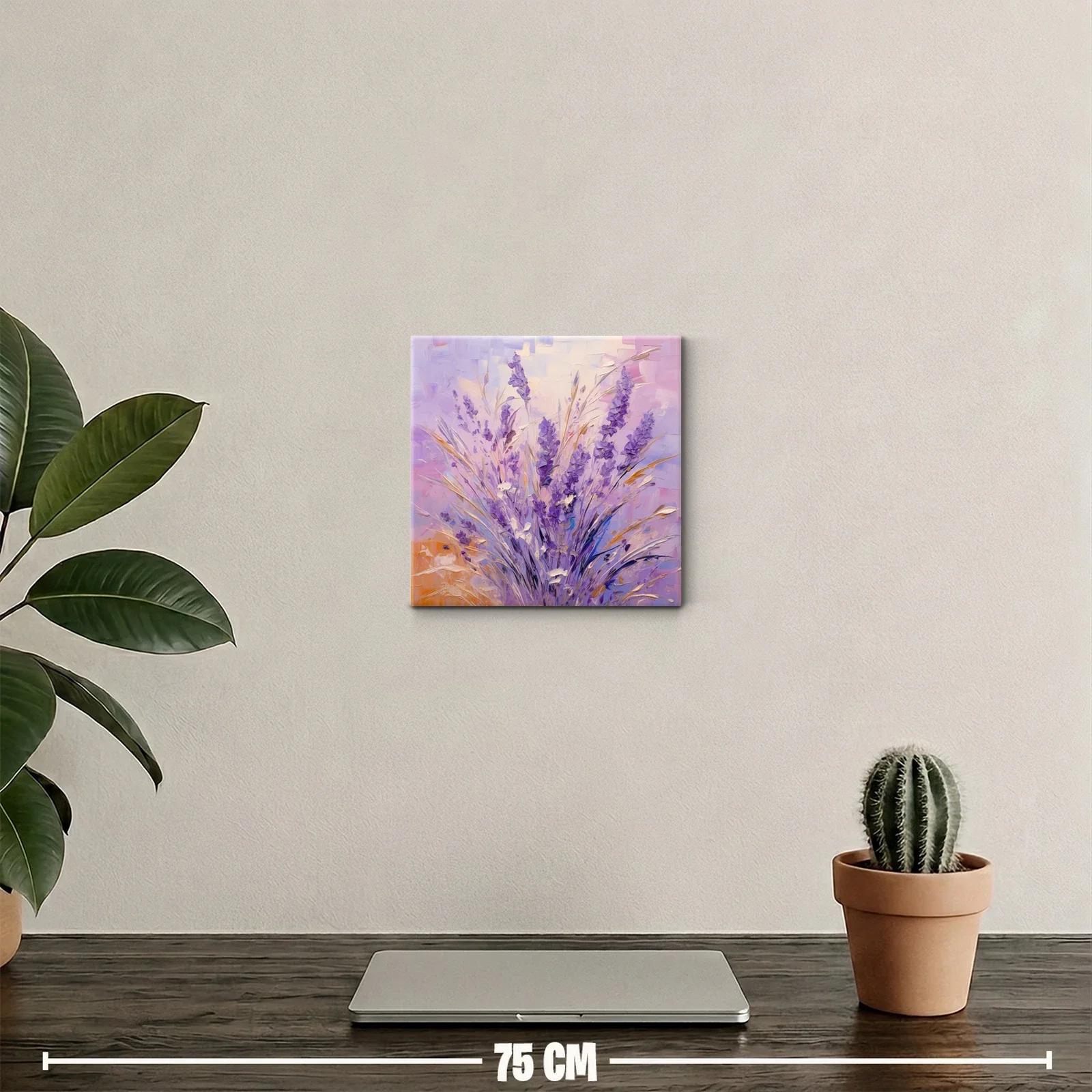 Ramo de lavanda en tonos suaves y cálidos — miniatura 2
