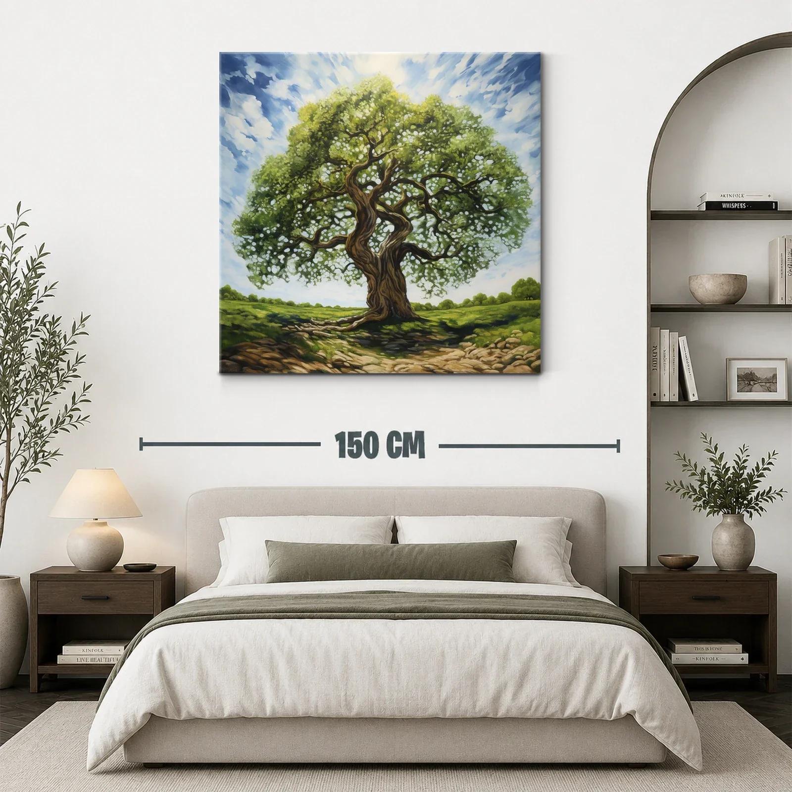 Árbol majestuoso con cielo nublado en paisaje abierto — miniatura 3