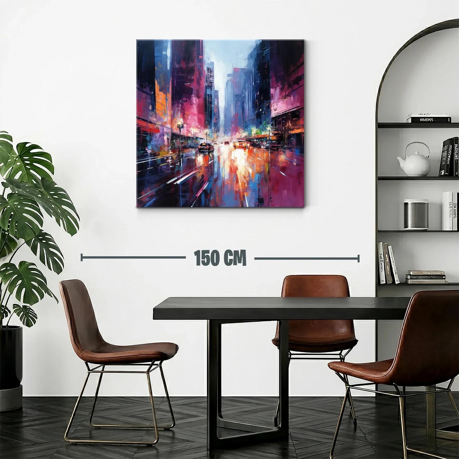 Ciudad vibrante al atardecer con reflejos intensos — miniatura 2