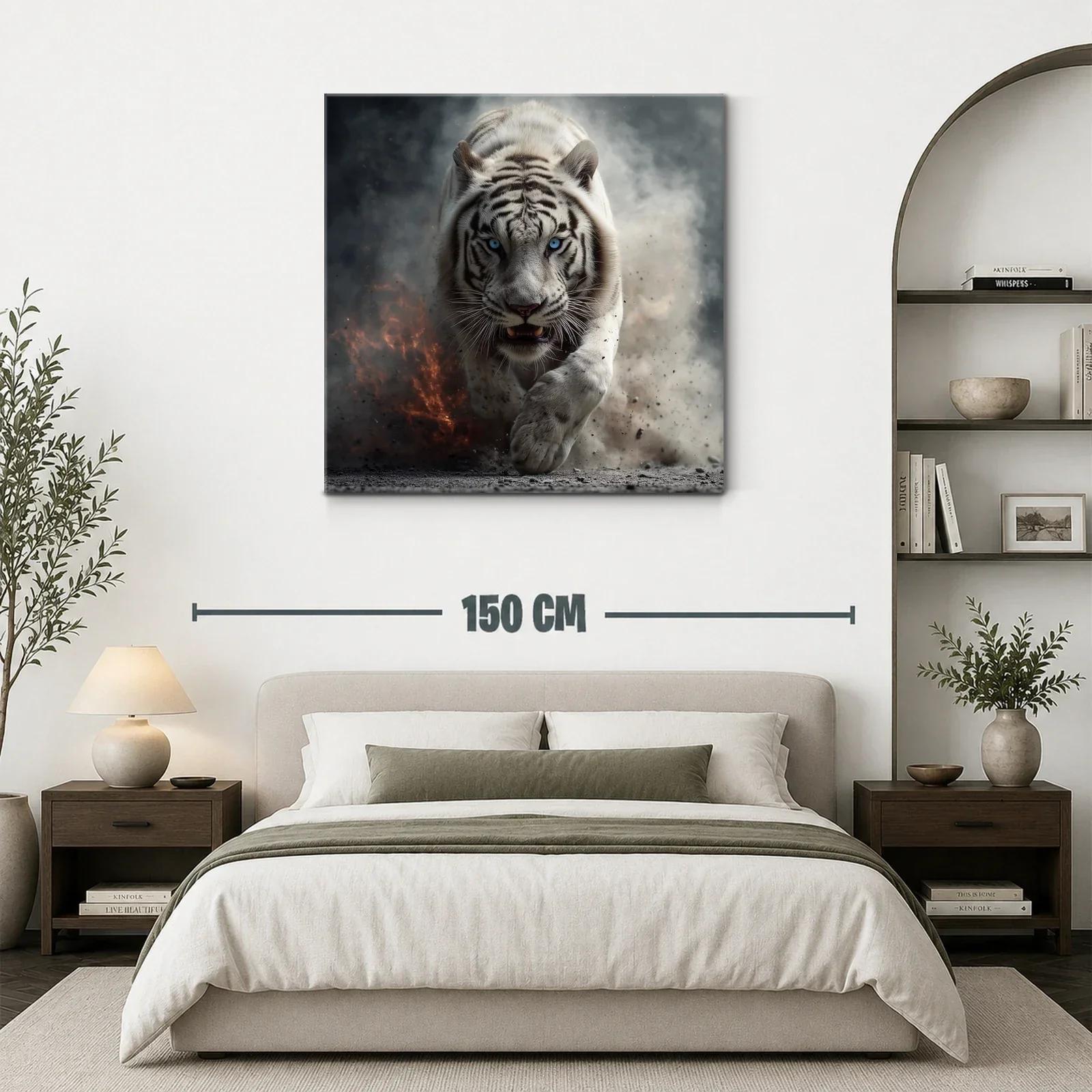 Impresionante tigre blanco en movimiento con mirada penetrante — miniatura 3
