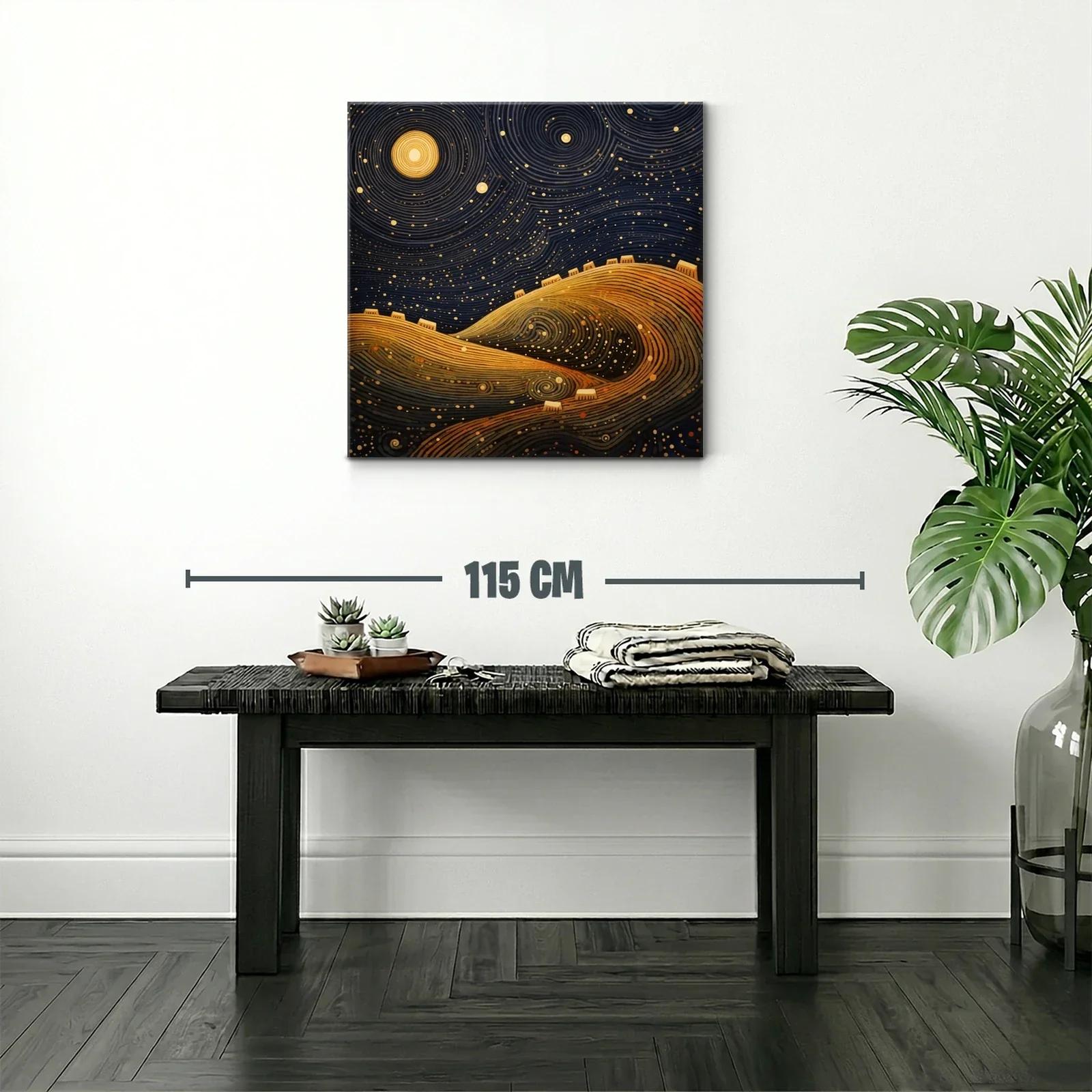 Paisaje nocturno con colinas doradas y cielo estrellado — miniatura 2