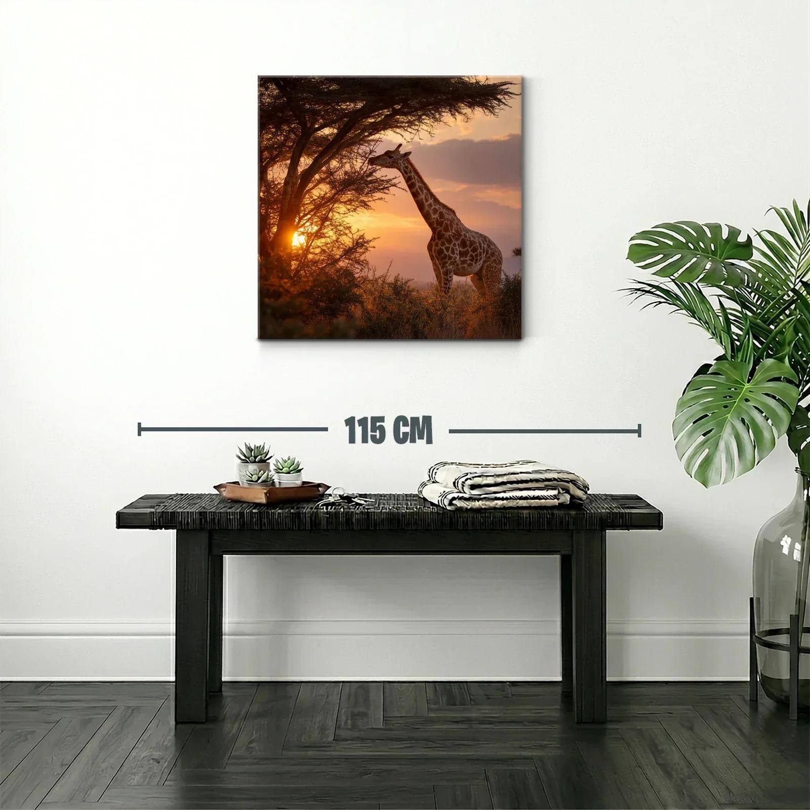 Serena jirafa al atardecer en paisaje natural — miniatura 2