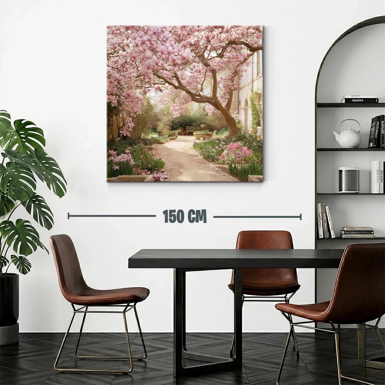 Jardín florecido con árbol de magnolia rosa en primavera — miniatura 2