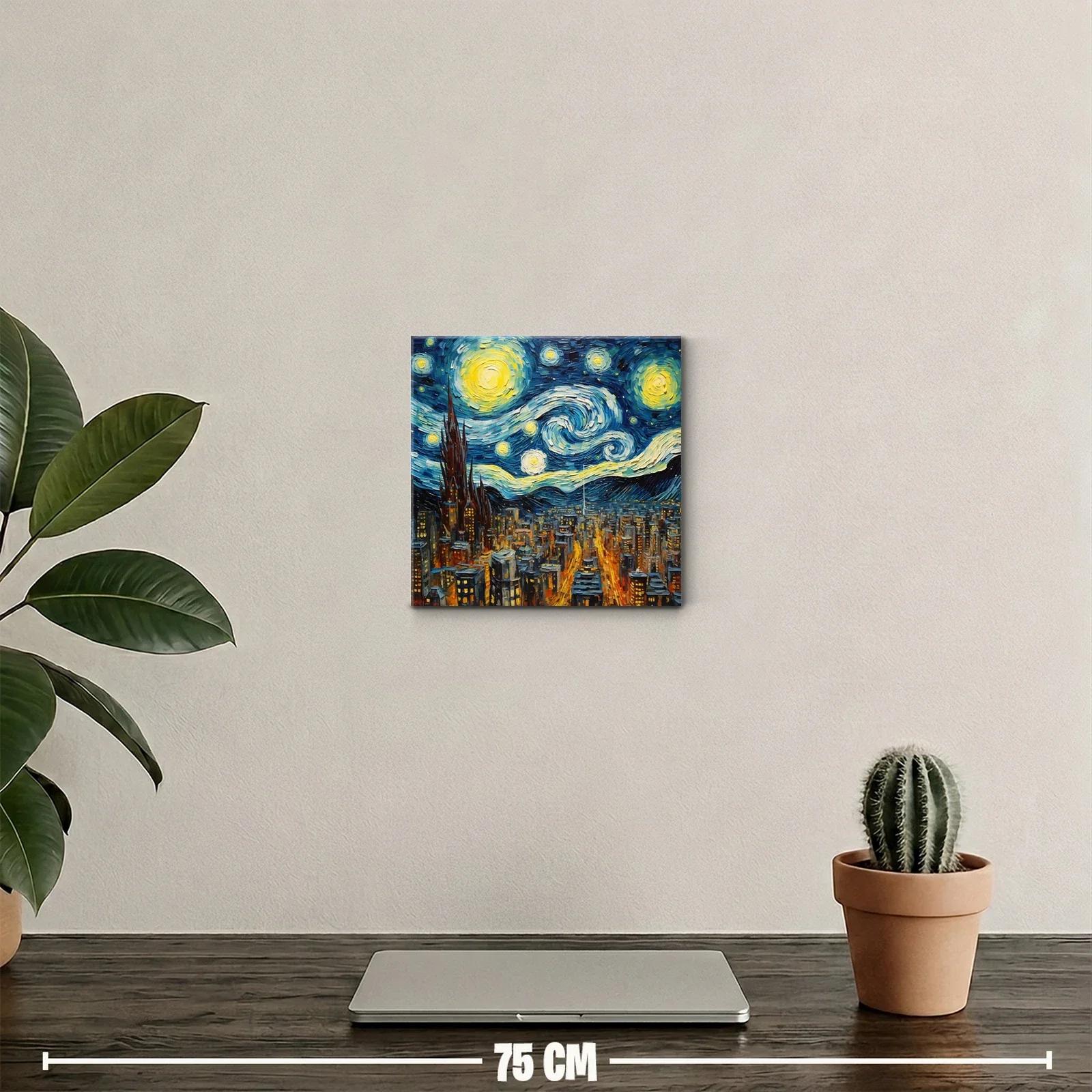 Noche estrellada sobre ciudad iluminada y cielo turbulento — miniatura 2