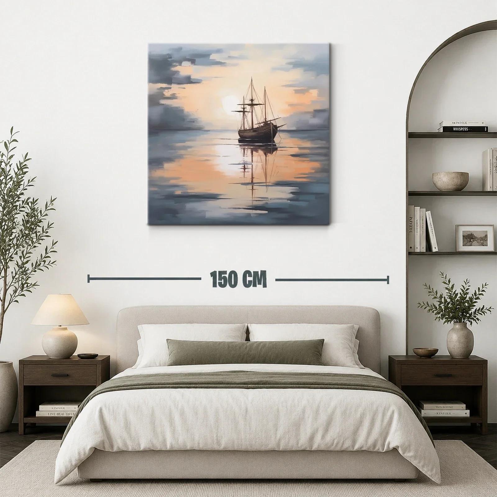 Barco antiguo en calma al atardecer reflejado en el agua — miniatura 3