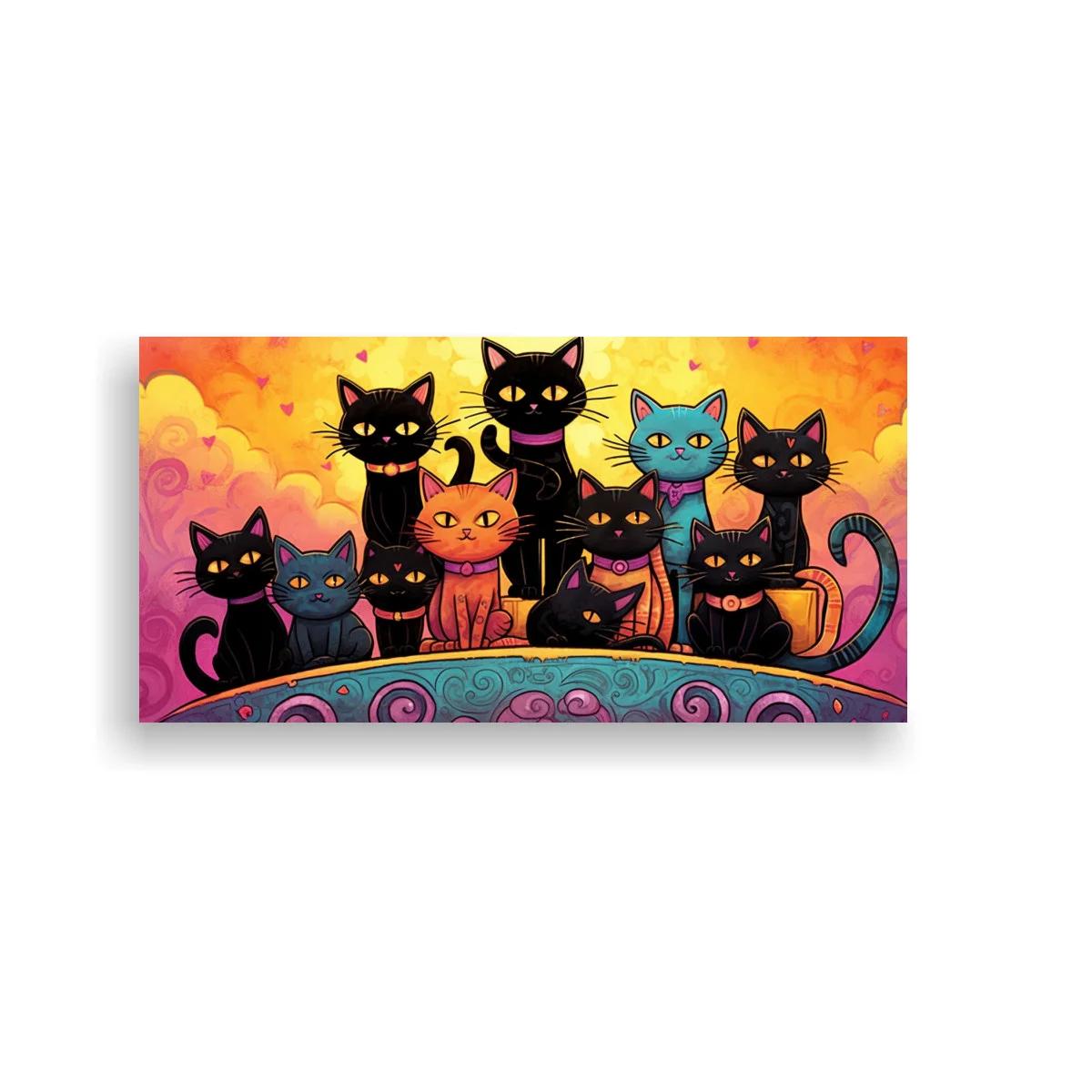 Cuadro grupo de gatos negros y de colores bajo luna naranja — imagen principal