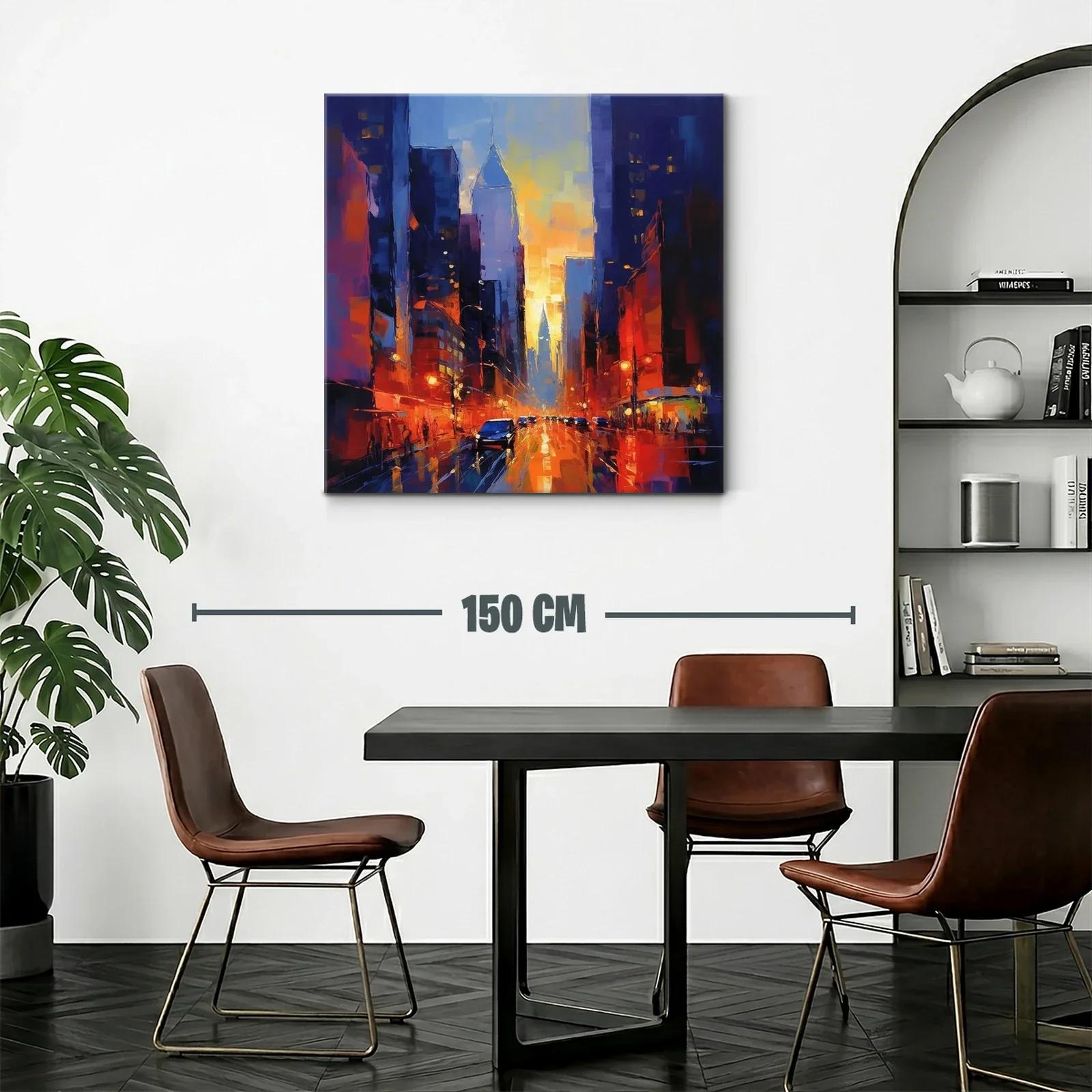 Atardecer vibrante en ciudad iluminada por luces cálidas — miniatura 2