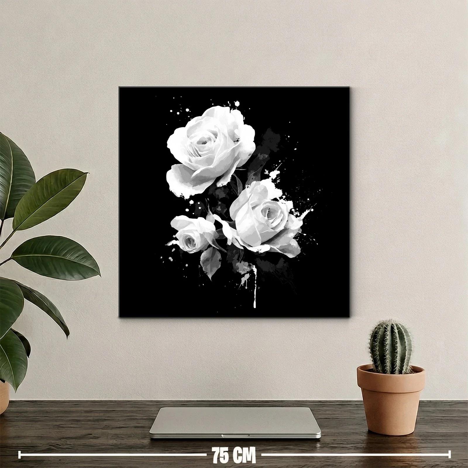 Elegancia floral en rosas blancas sobre fondo negro — miniatura 2