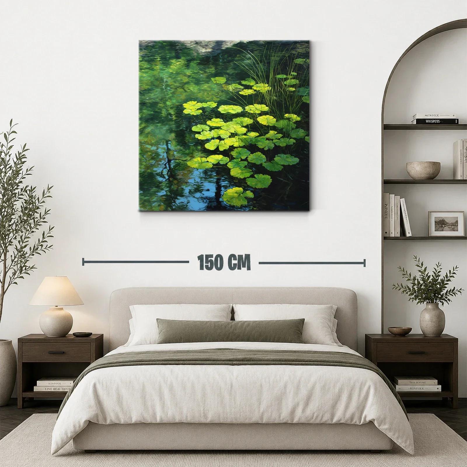 Tranquilidad reflejada en hojas verdes sobre el agua — miniatura 3