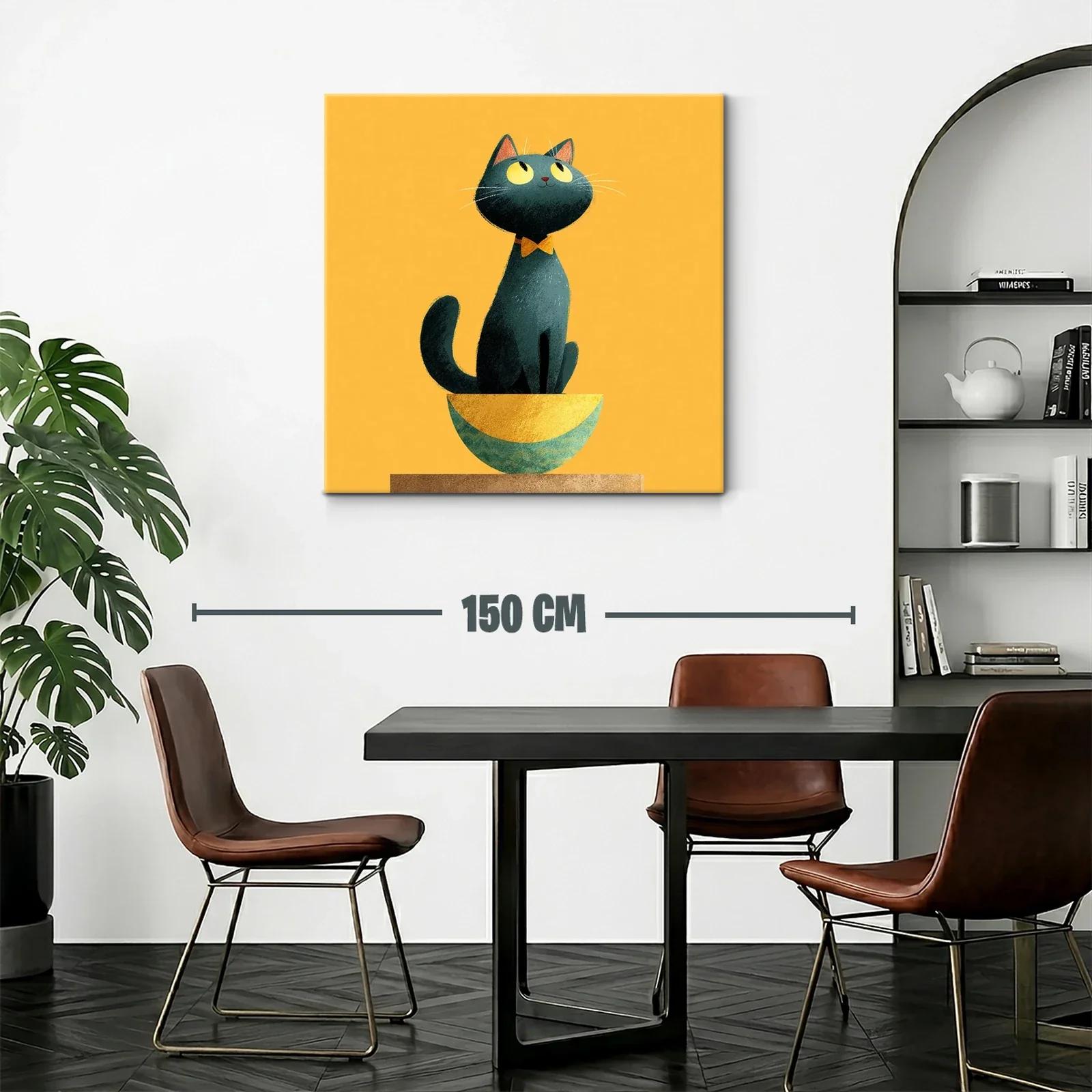 Encantador gato negro en cuenco sobre fondo amarillo vivo — miniatura 2