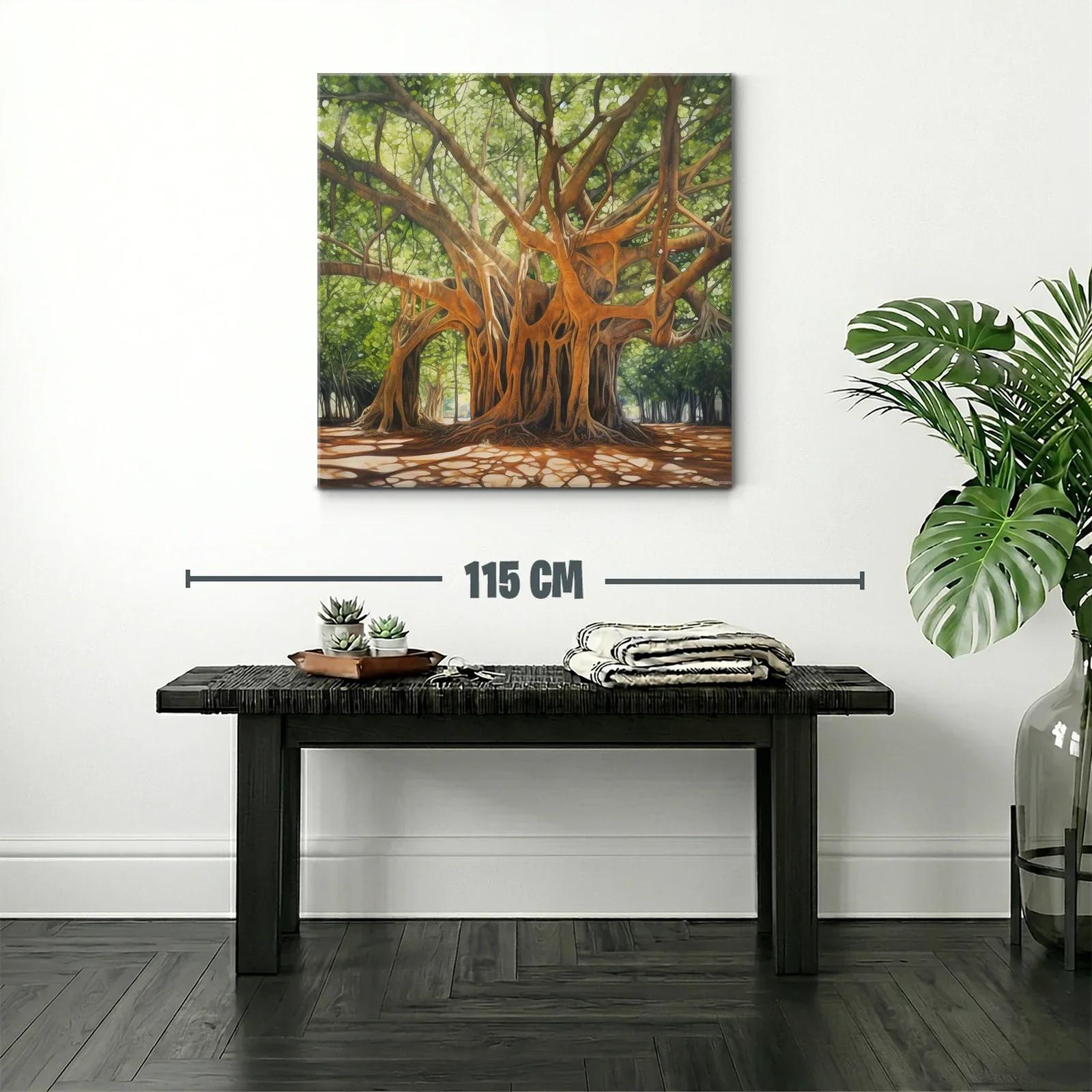 Majestuoso árbol con ramas entrelazadas y luz natural — miniatura 2
