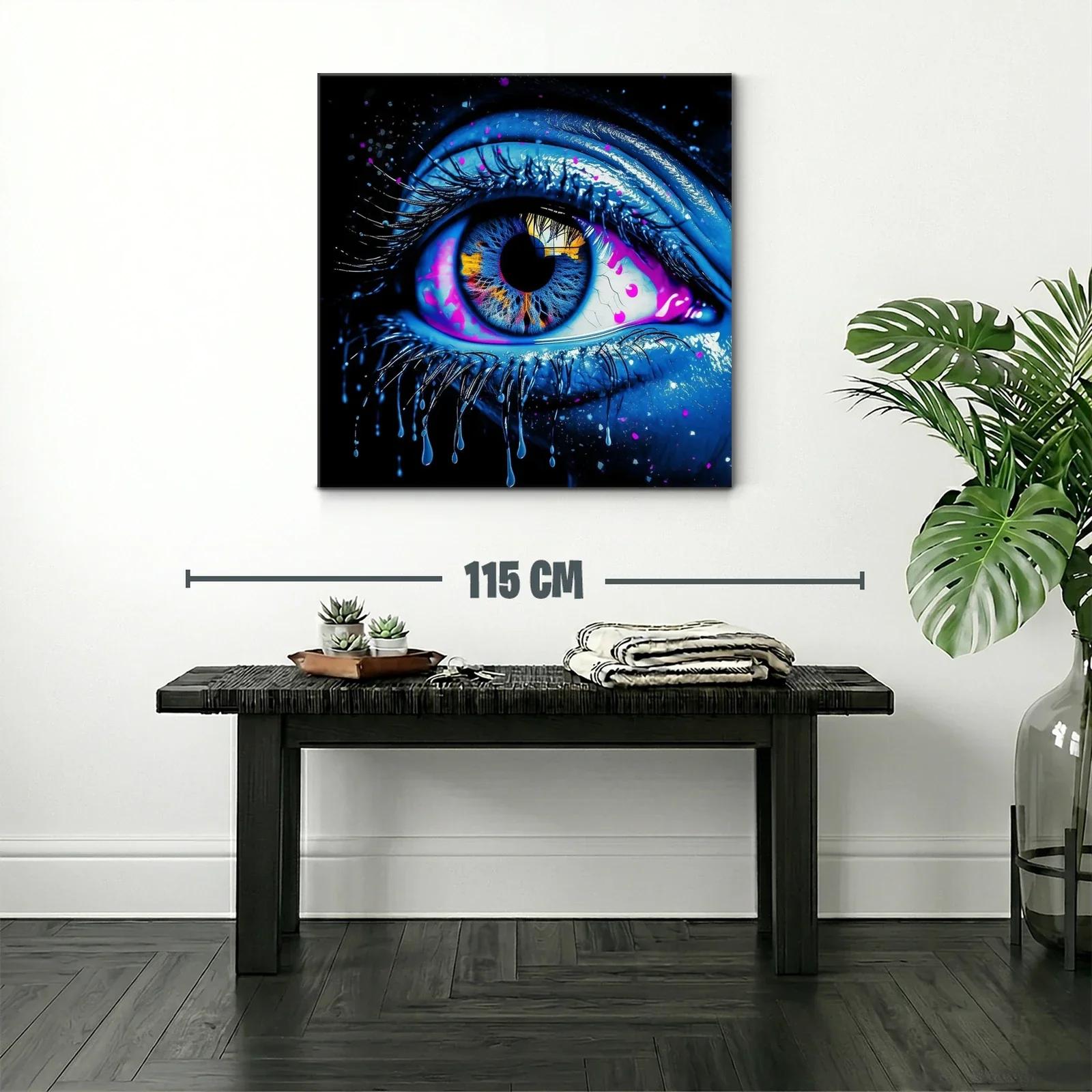 Impactante mirada con vibrantes tonos azules y detalles fluorescentes — miniatura 2