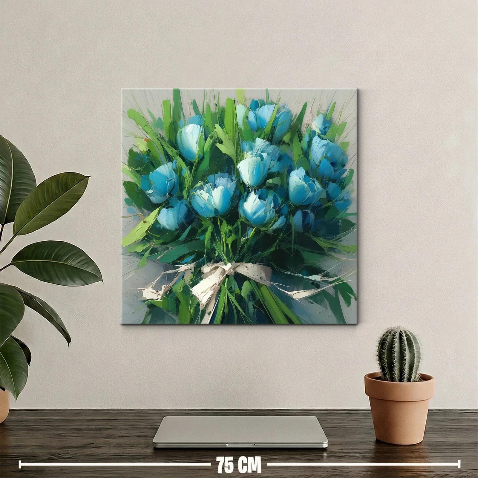 Ramo vibrante con flores azules y follaje verde fresco — miniatura 2