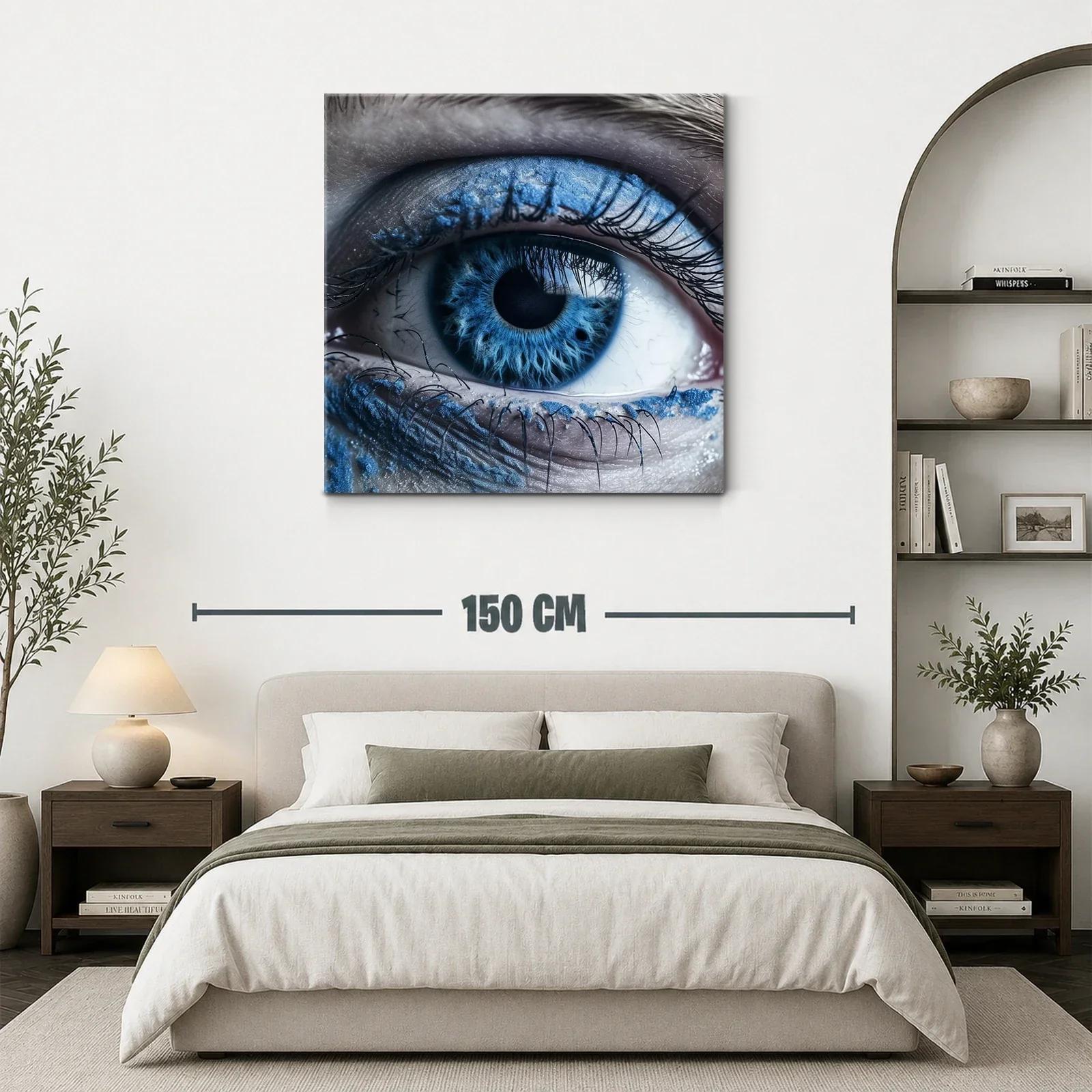 Impactante visión azul con detalles expresivos y textura — miniatura 3