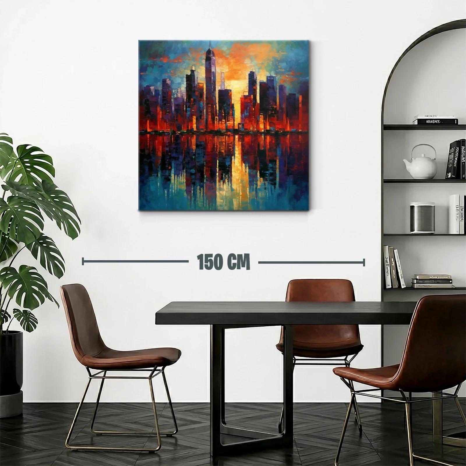Atardecer vibrante sobre skyline urbano con reflejos dorados — miniatura 2