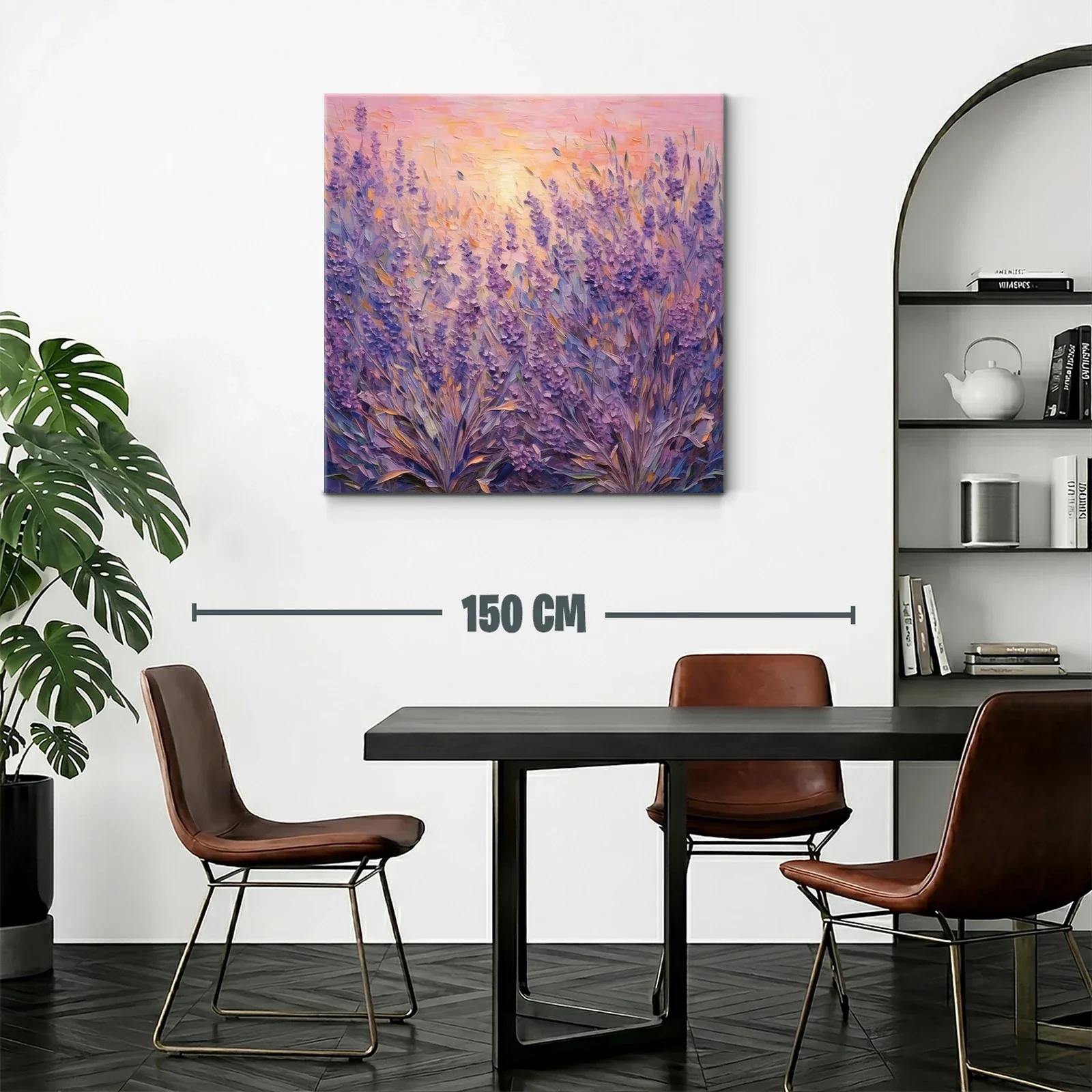 Campo de lavanda al atardecer con luz cálida y vibrante — miniatura 2