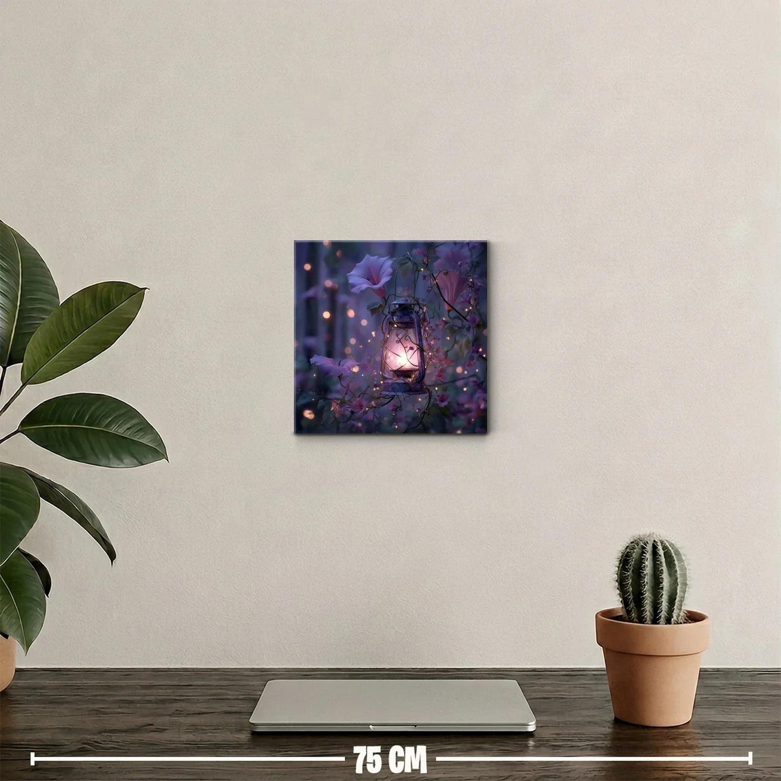 Cuadro decorativo farol iluminado entre flores moradas — miniatura 2