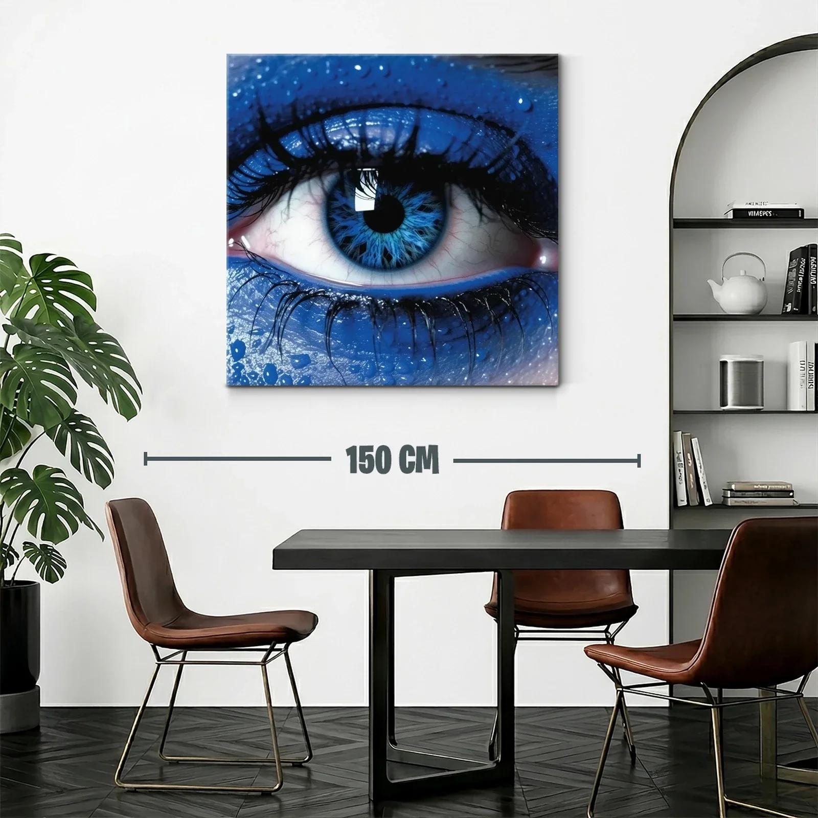 Impacto visual con ojo azul en primer plano intenso — miniatura 2
