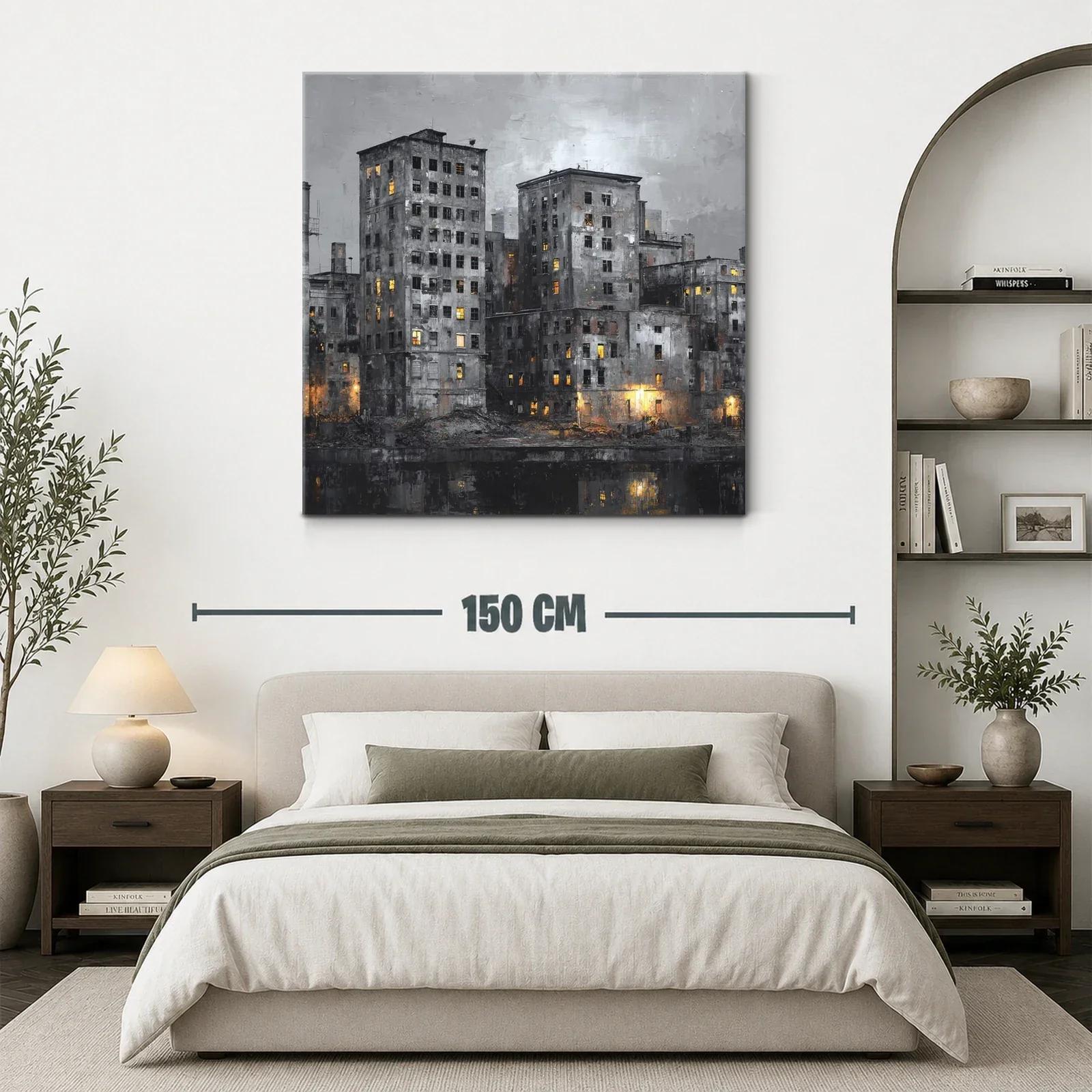 Paisaje urbano nocturno con arquitectura industrial y luces cálidas — miniatura 3