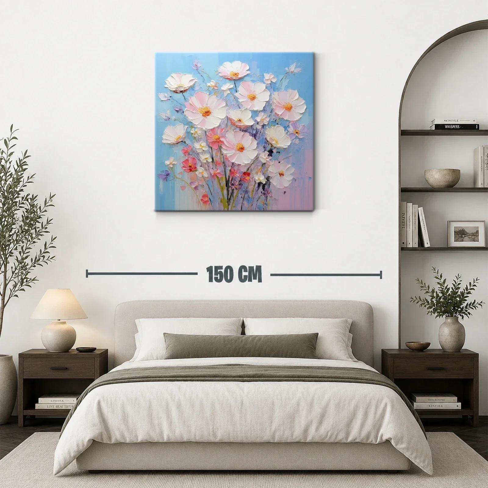 Cuadro ramo de flores delicadas en tonos pastel y fondo azul — miniatura 3