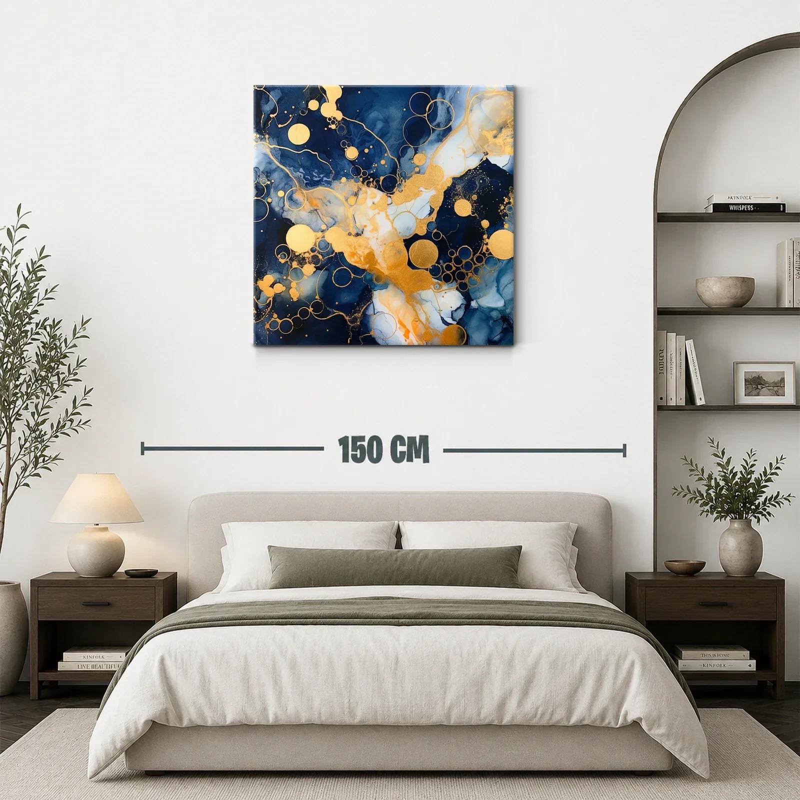 Cuadro abstracto con círculos dorados y tonos azul profundo — miniatura 3