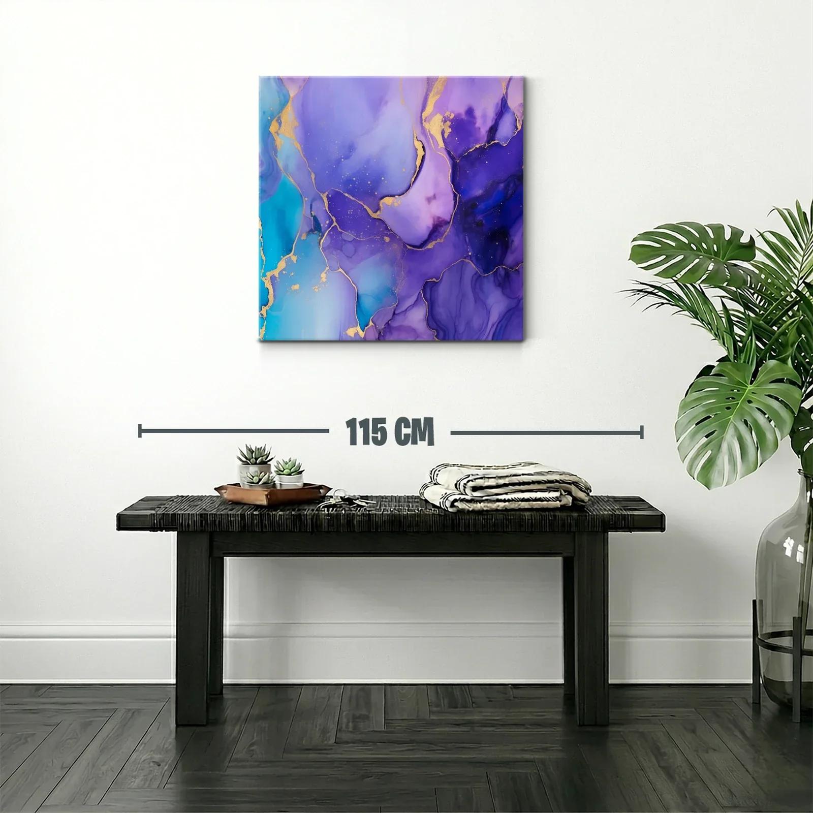 Cuadro abstracto con tonos violetas y detalles dorados vibrantes — miniatura 2