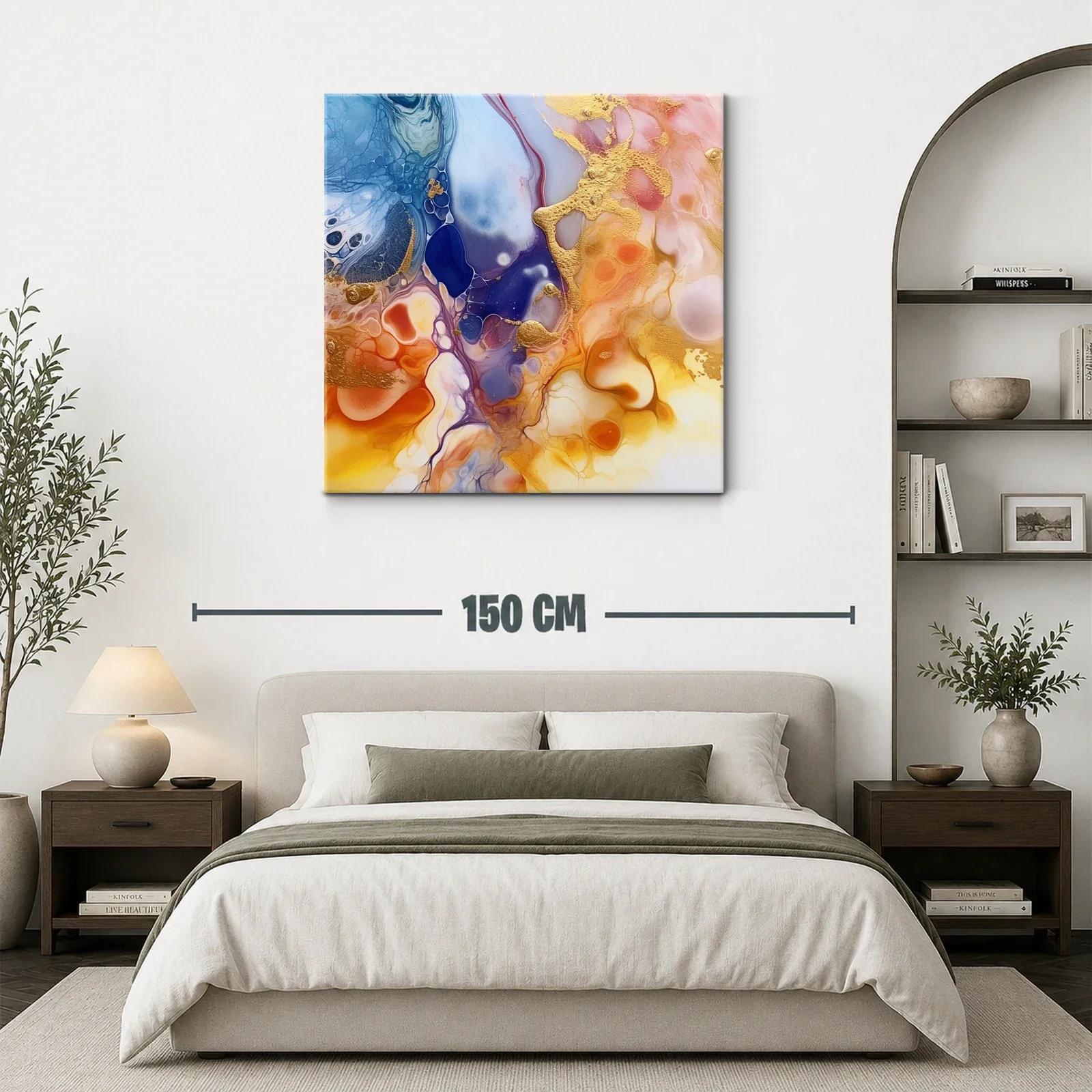 Cuadro abstracto con tonos cálidos y detalles dorados — miniatura 3