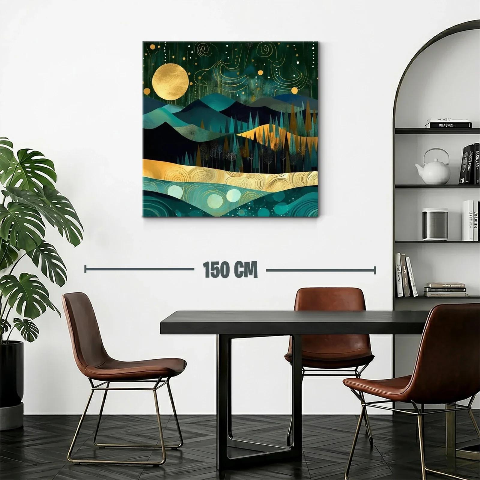 Paisaje nocturno con luna dorada y montañas estilizadas — miniatura 2