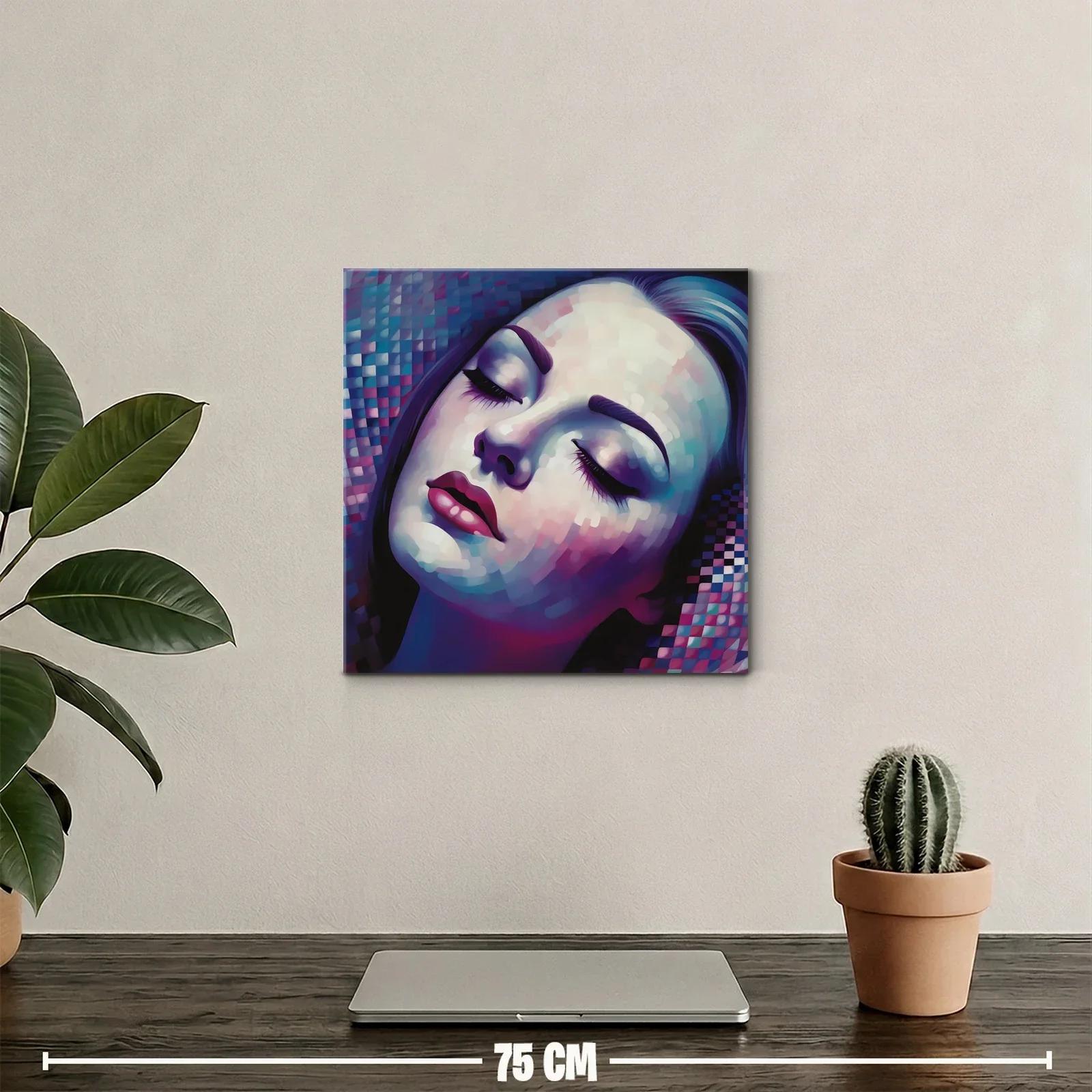 Rostro femenino en tonos violetas y azules suaves — miniatura 2