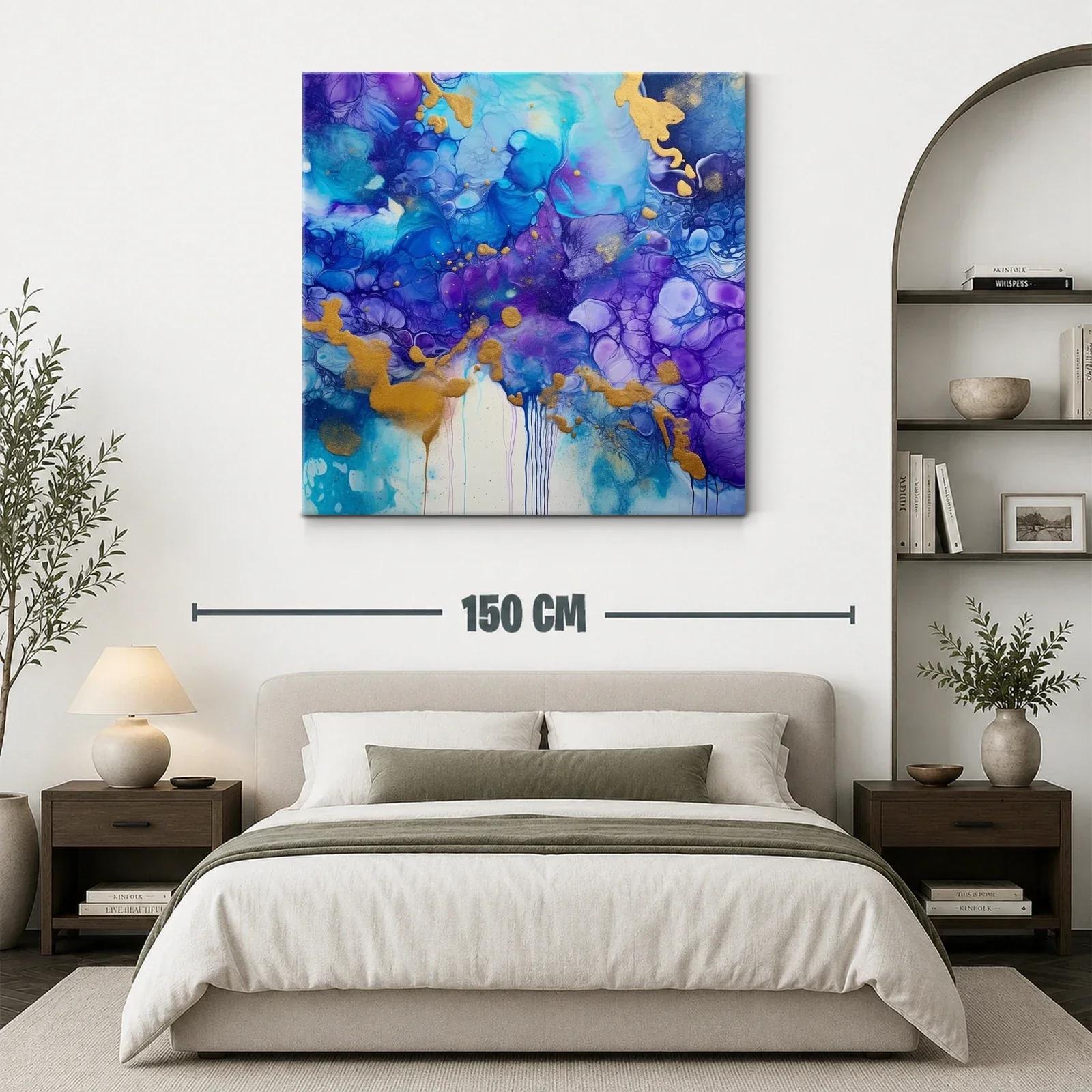 Cuadro abstracto en tonos azules y violetas con notas doradas — miniatura 3