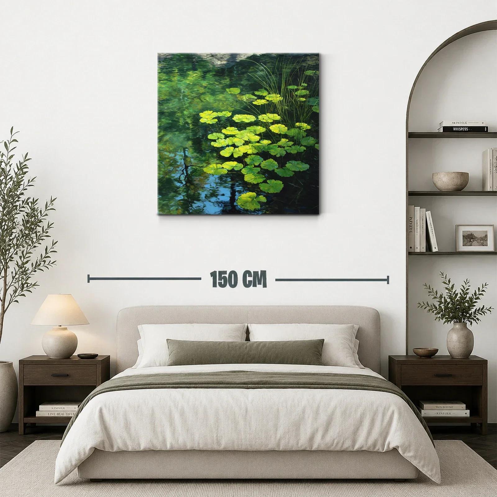 Tranquilidad reflejada en hojas verdes sobre el agua — miniatura 3