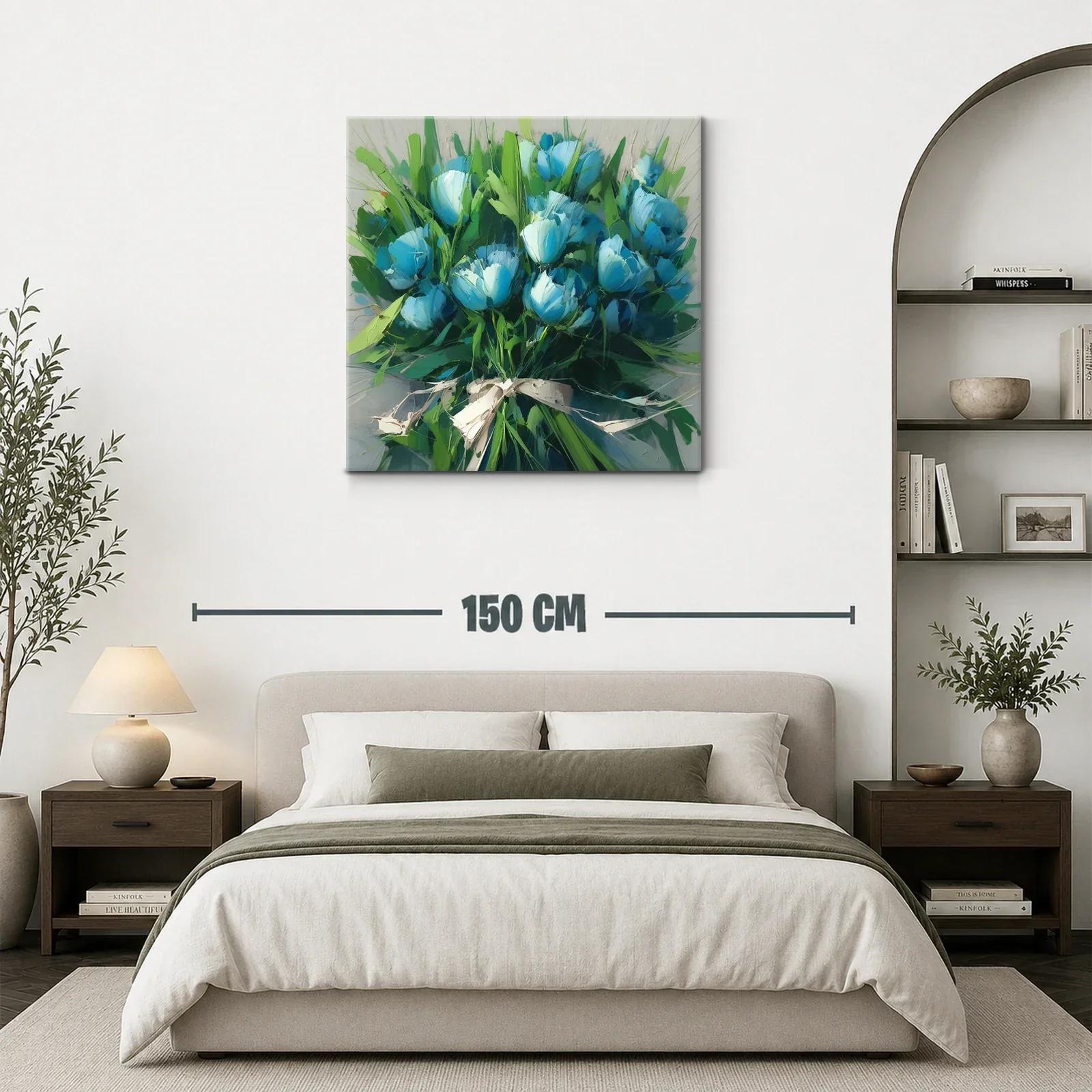 Ramo vibrante con flores azules y follaje verde fresco — miniatura 3